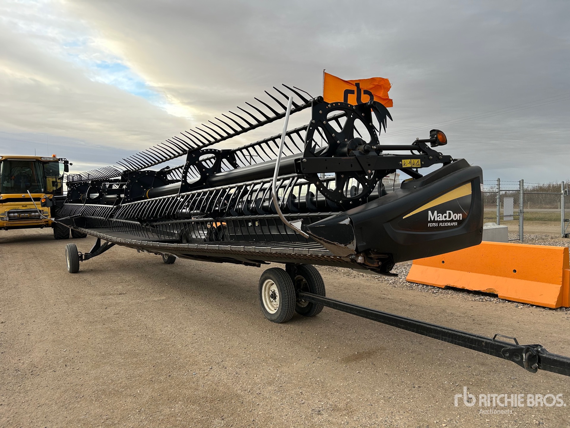 General Appearance with Imagen: esquina trasera izquierda