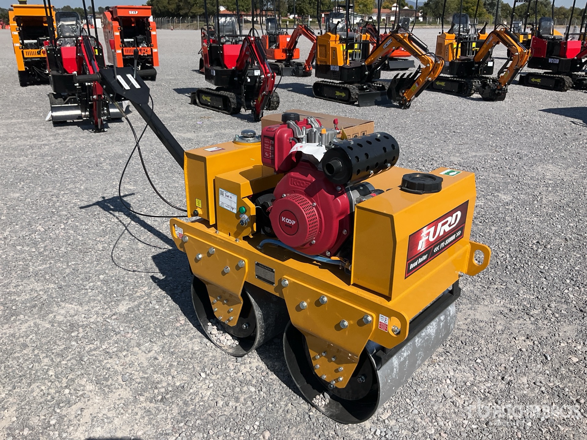 General Appearance with Picture, Right Front Corner