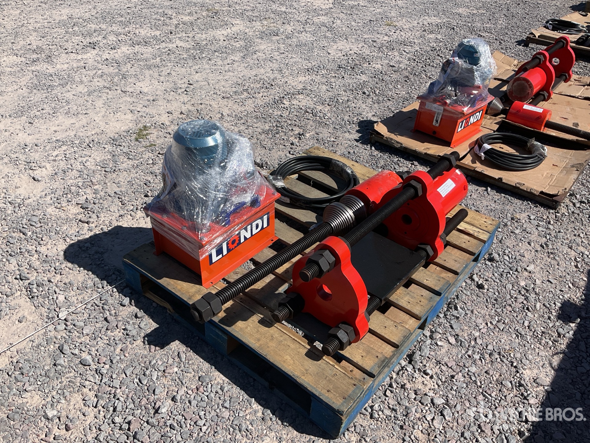 Aspect général with Image, coin avant gauche