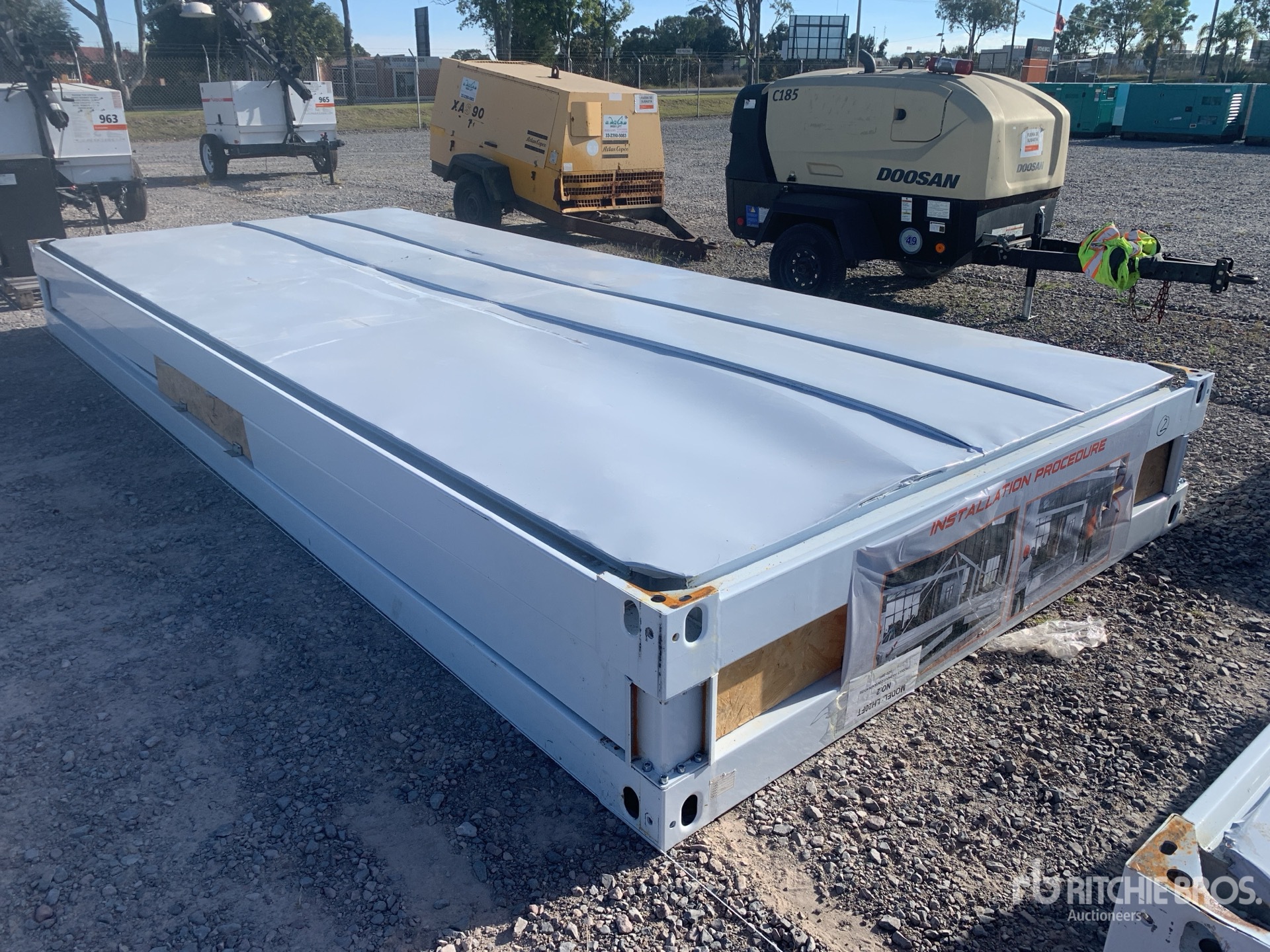 General Appearance with Picture, Left Rear Corner