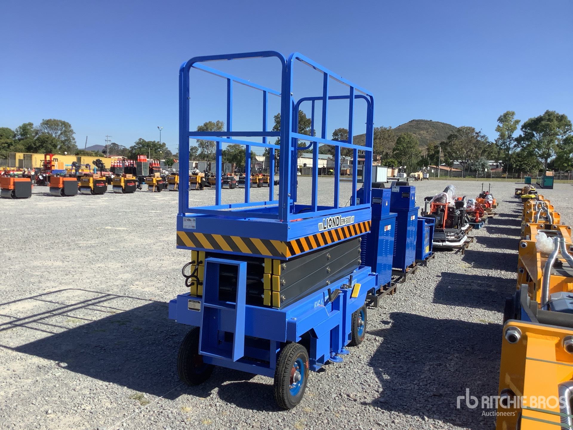 General Appearance with Featured Photo