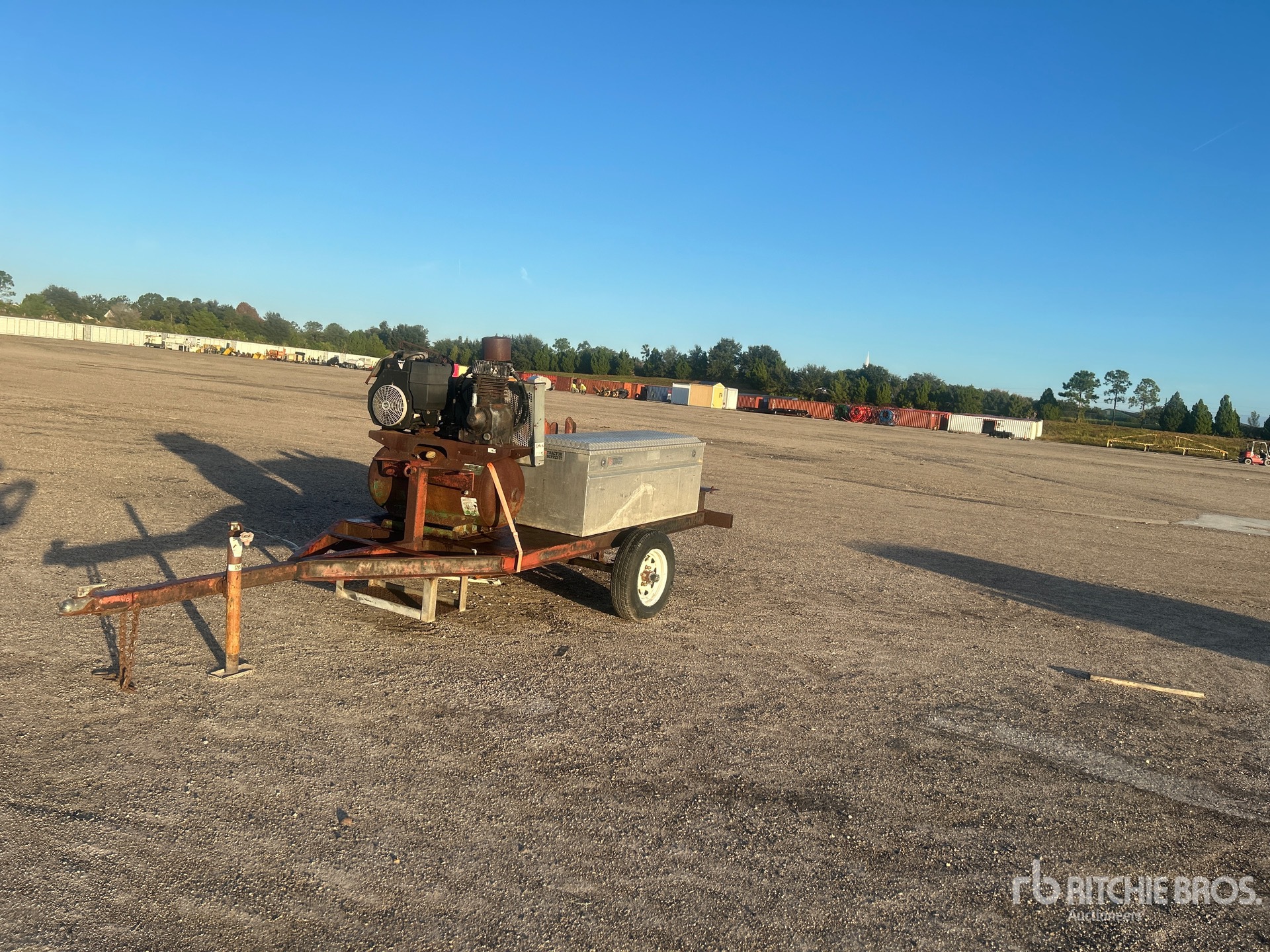 General Appearance with Imagen: esquina delantera izquierda