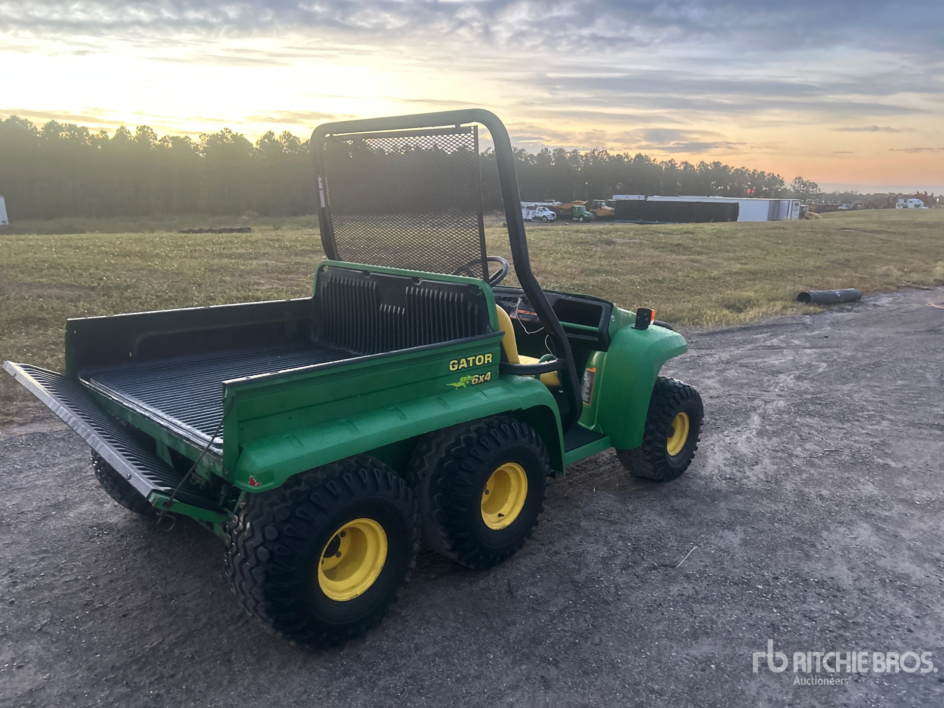 General Appearance with Picture, Right Rear Corner