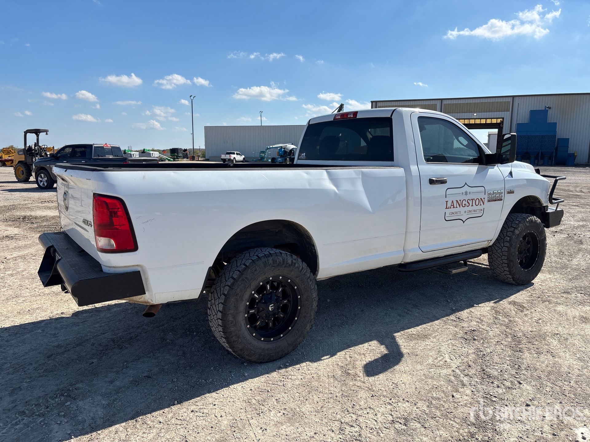 General Appearance with Picture, Right Rear Corner