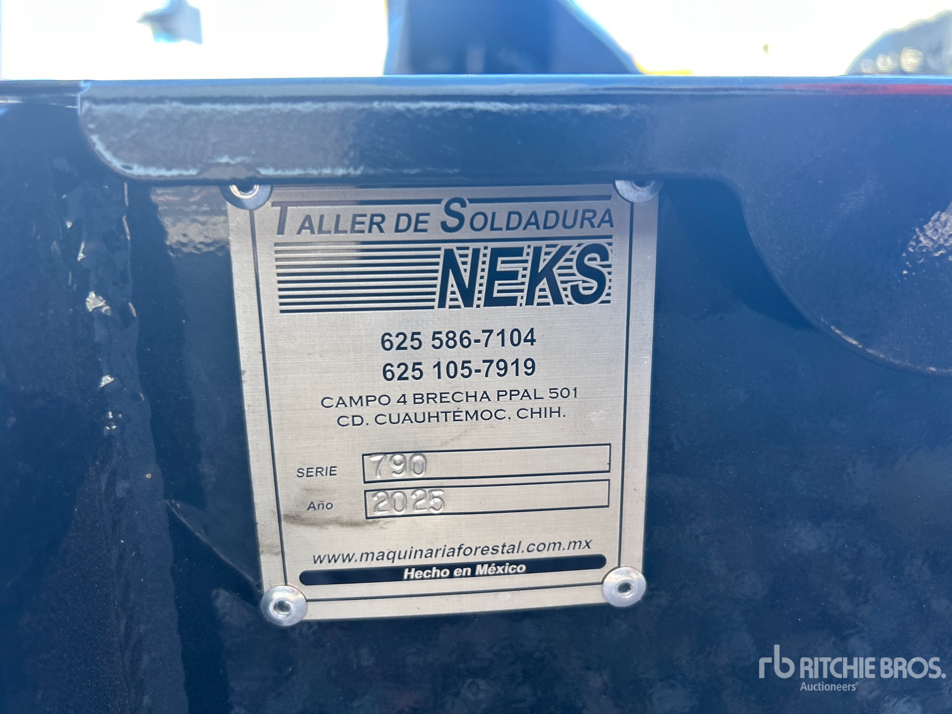 General Appearance with Seriennummer / FIN