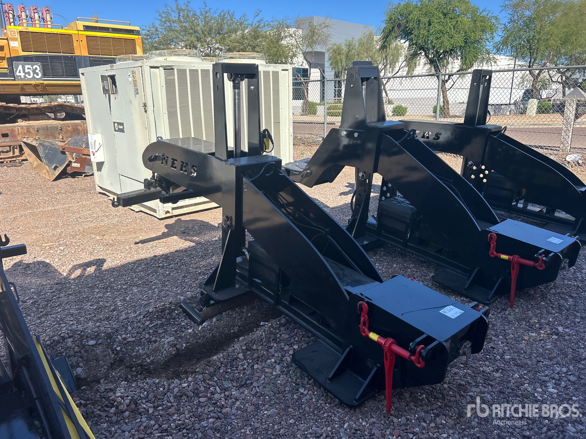 General Appearance with Bild, Ecke hinten links