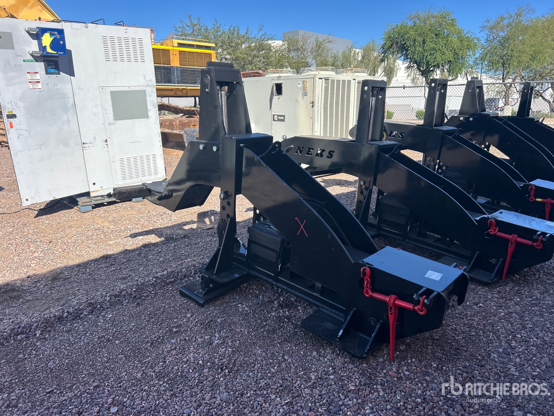 General Appearance with Bild, Ecke hinten links