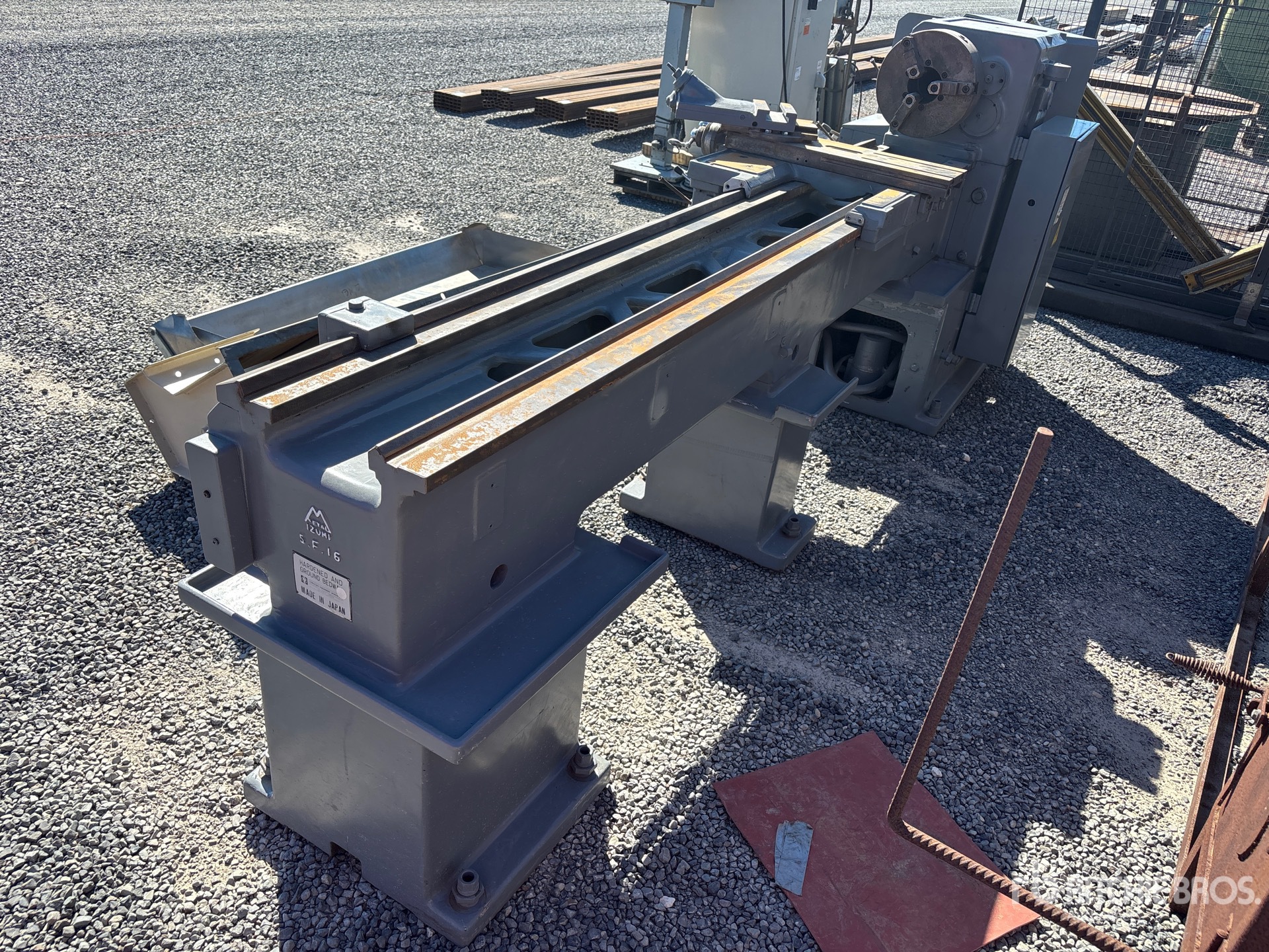 General Appearance with Imagen: esquina trasera izquierda