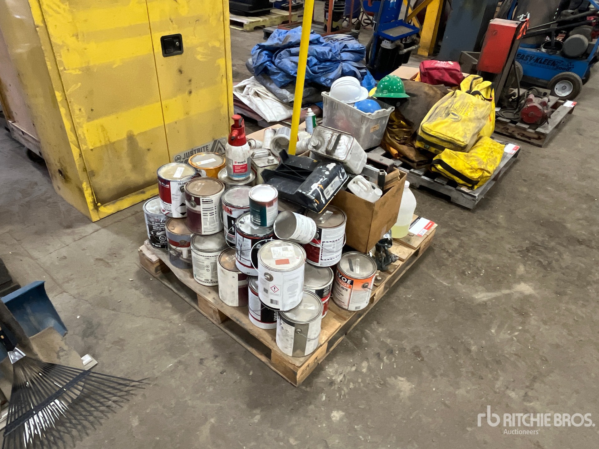 General Appearance with Foto, angolo anteriore destro