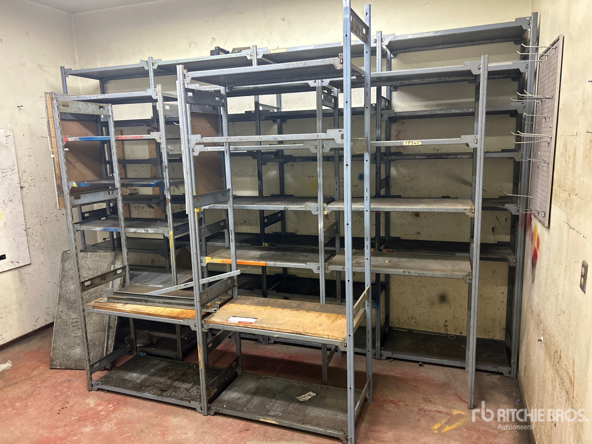 General Appearance with Foto, angolo anteriore sinistro