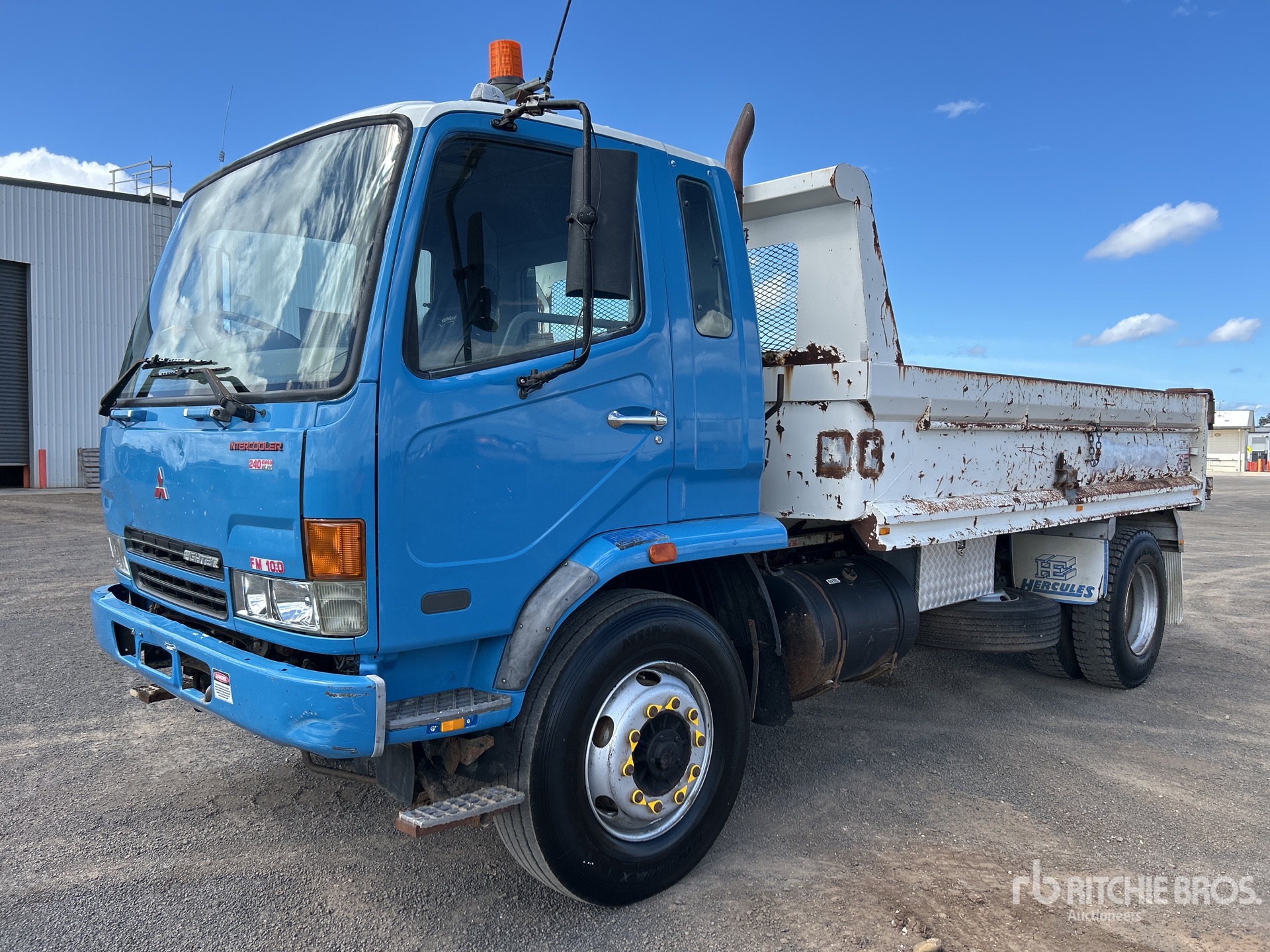 General Appearance with Foto, angolo anteriore destro