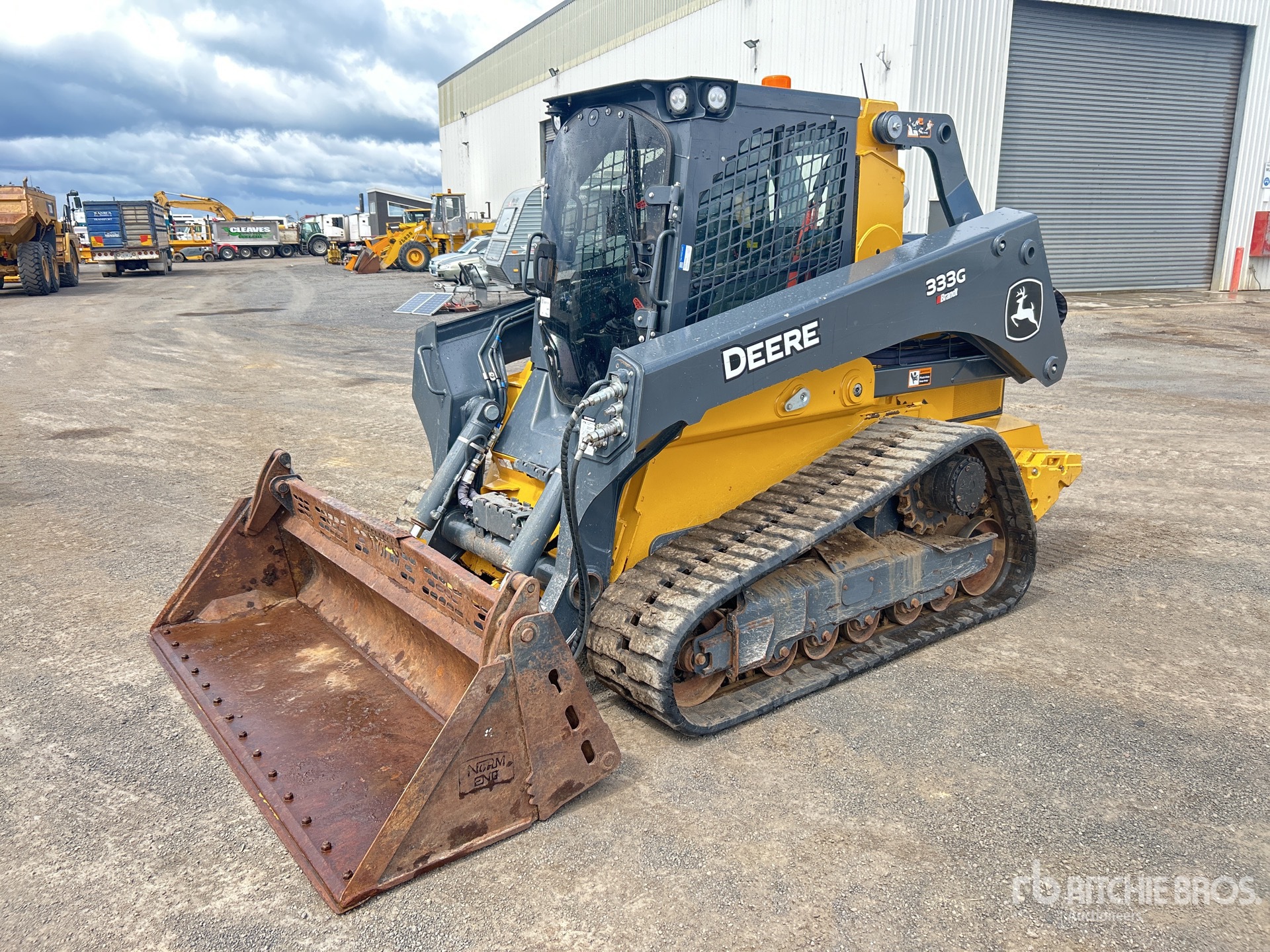 General Appearance with Picture, Left Front Corner