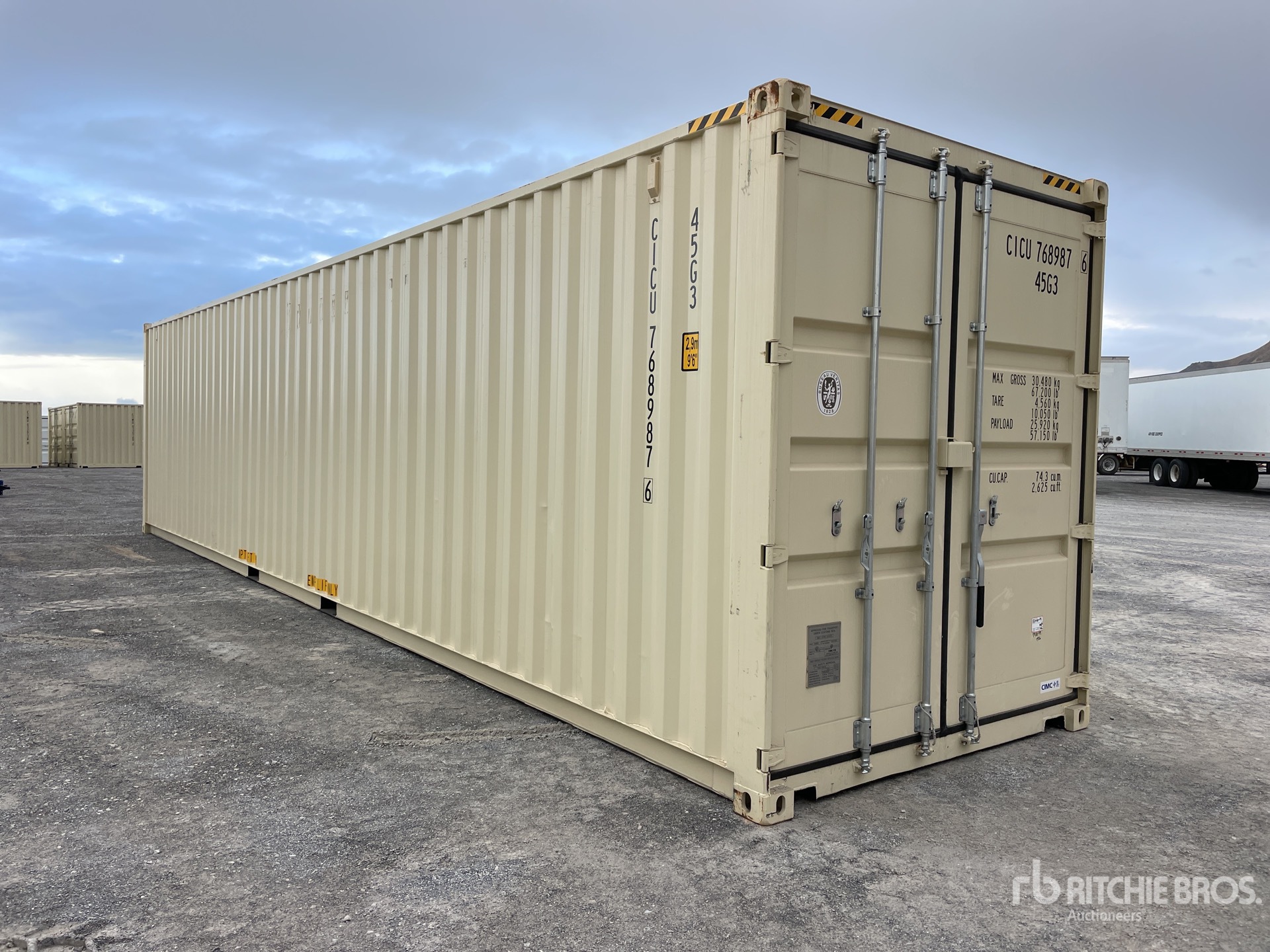 General Appearance with Image, coin avant droit