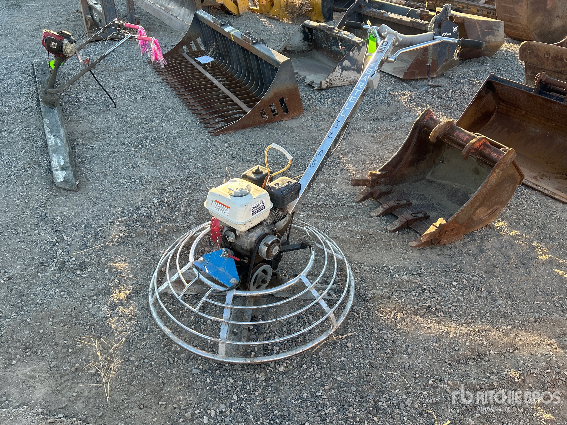 General Appearance with Featured Photo