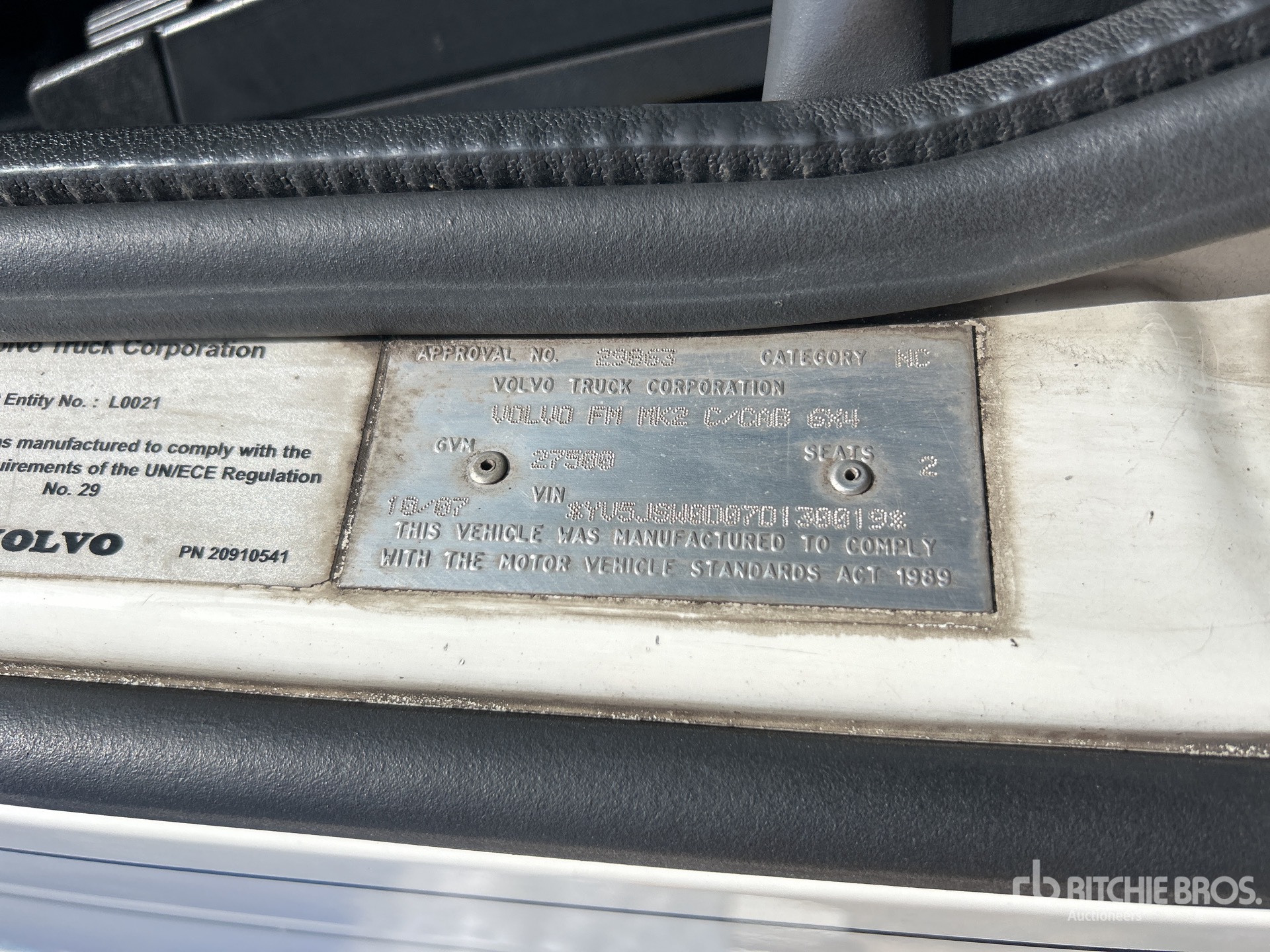 General Appearance with Numéro de série/Numéro d'identification du véhicule automobile