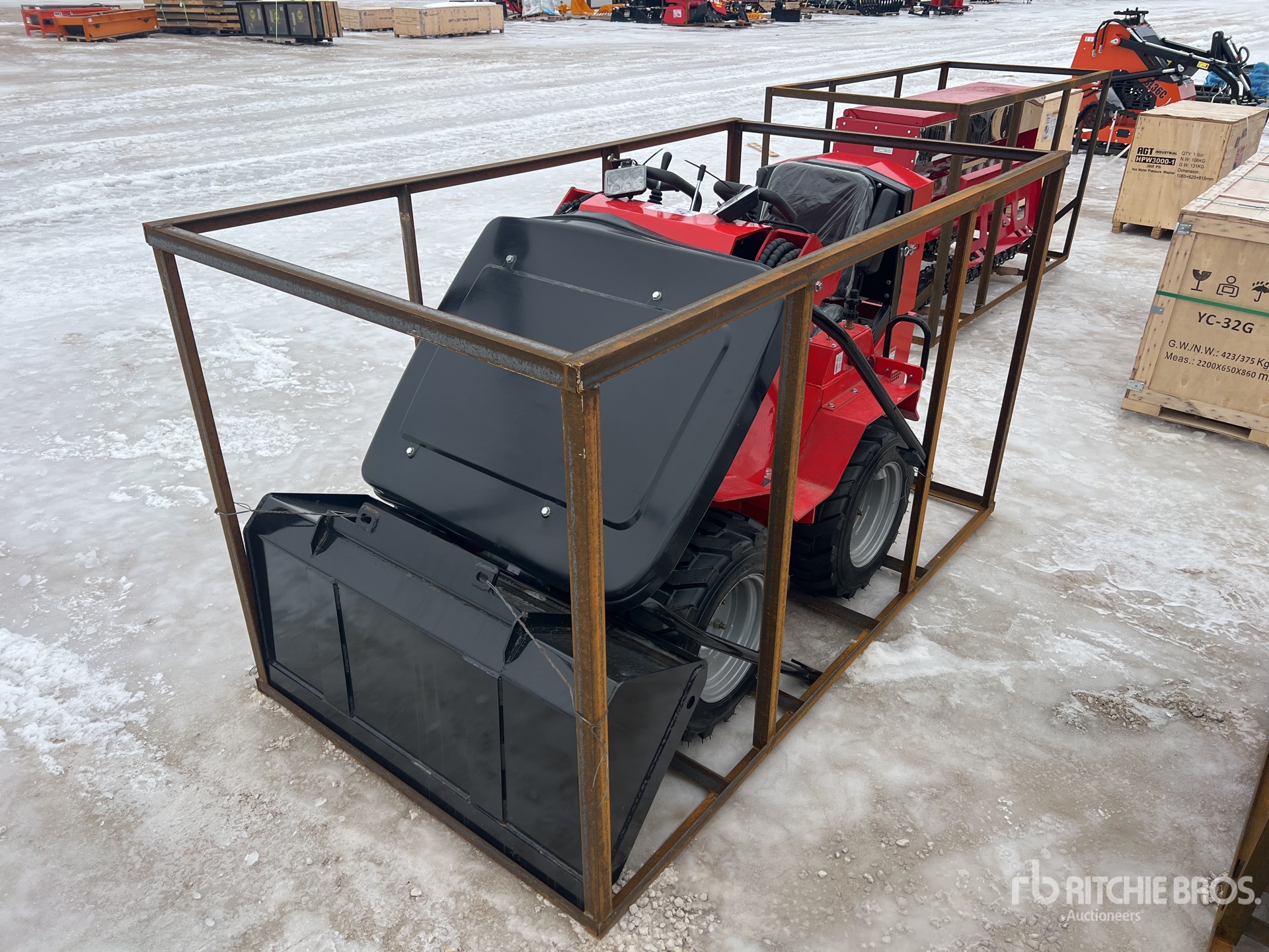 General Appearance with Bild, Ecke vorne links