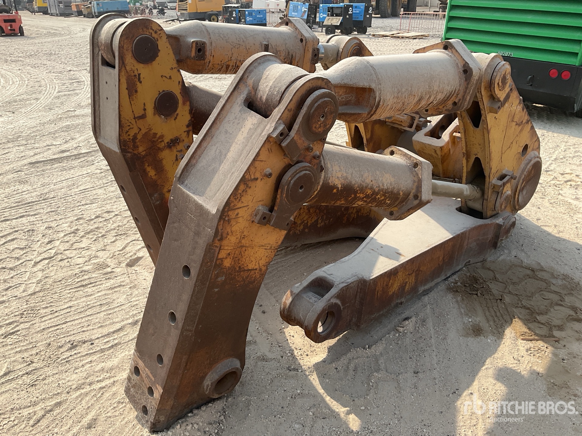 General Appearance with Imagen: esquina trasera derecha