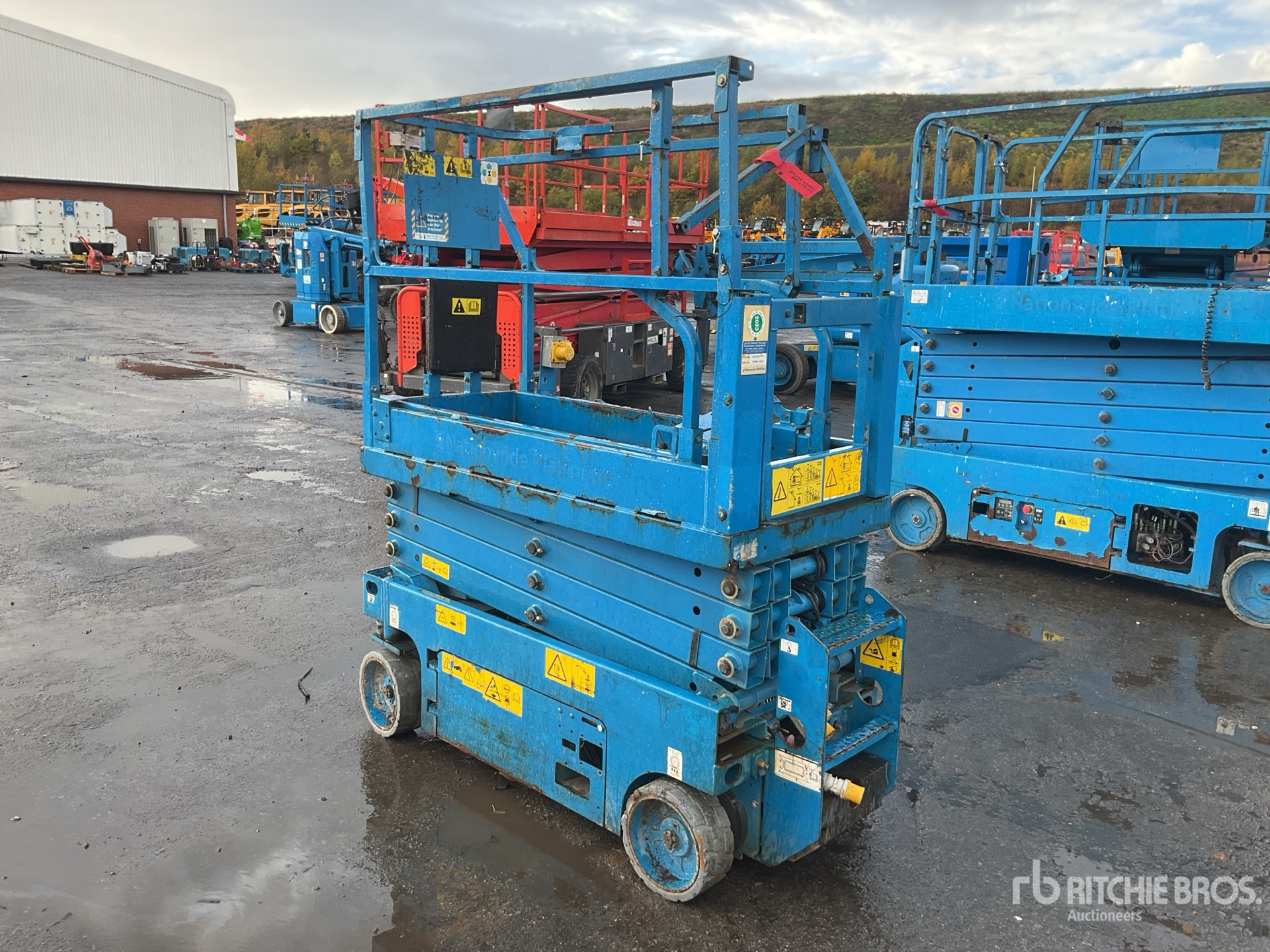 General Appearance with Picture, Left Rear Corner