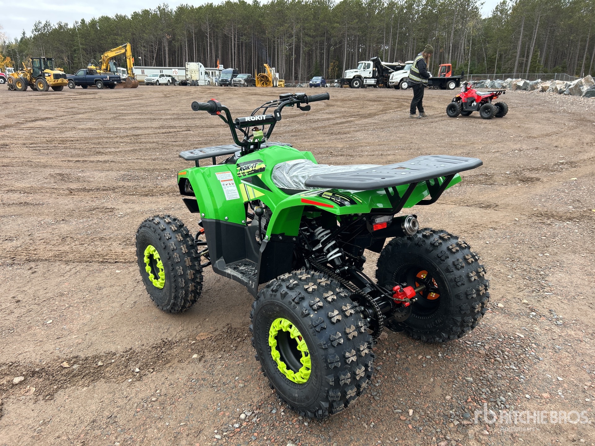 General Appearance with Picture, Left Rear Corner