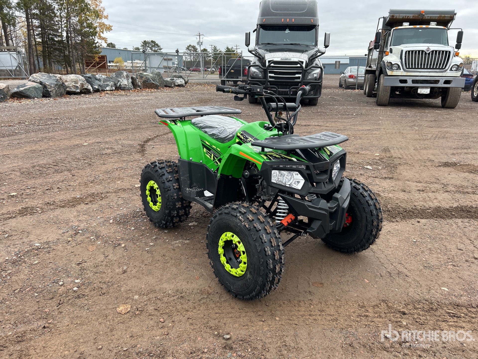 General Appearance with Picture, Right Front Corner