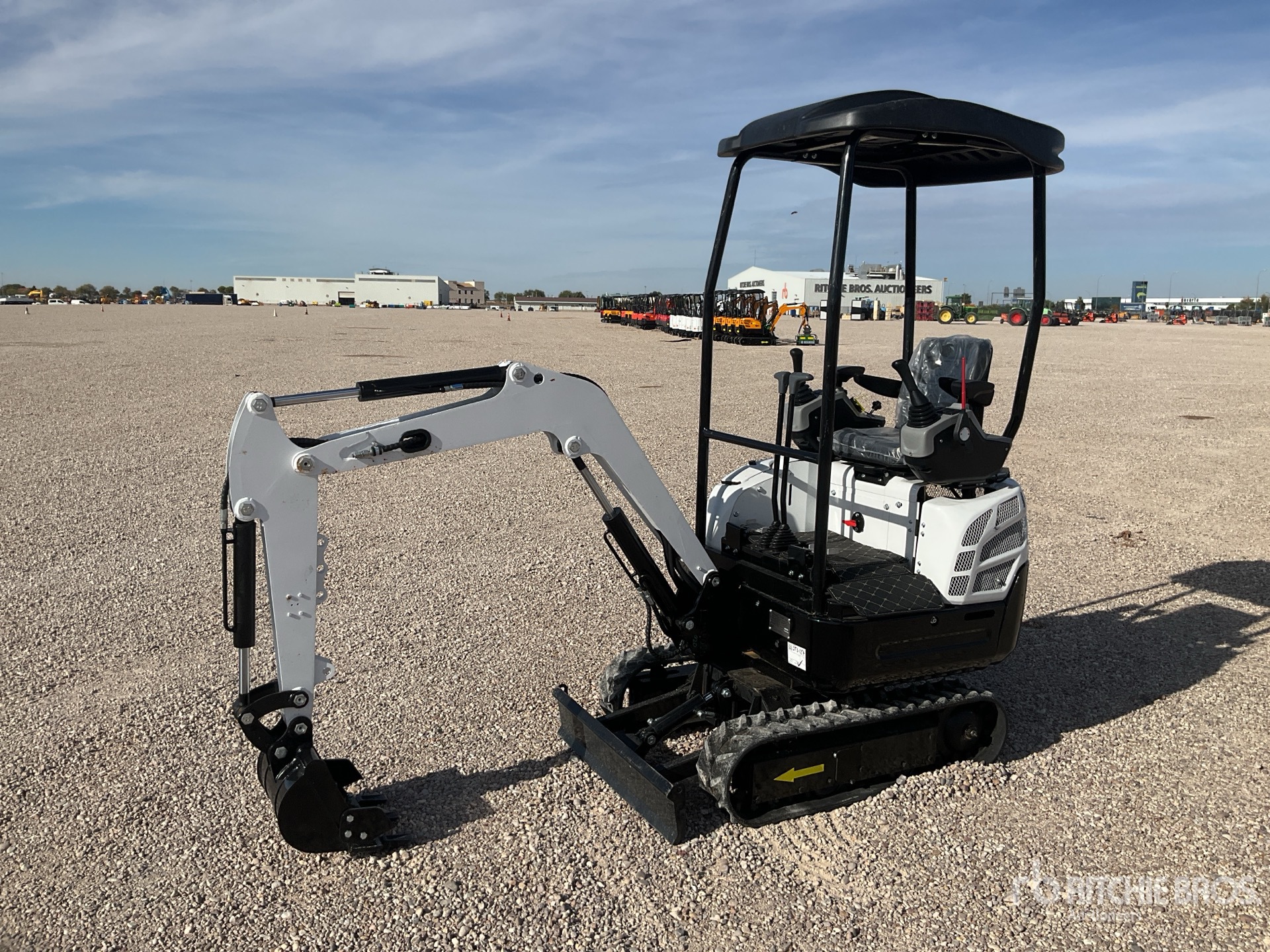 General Appearance with Picture, Left Front Corner