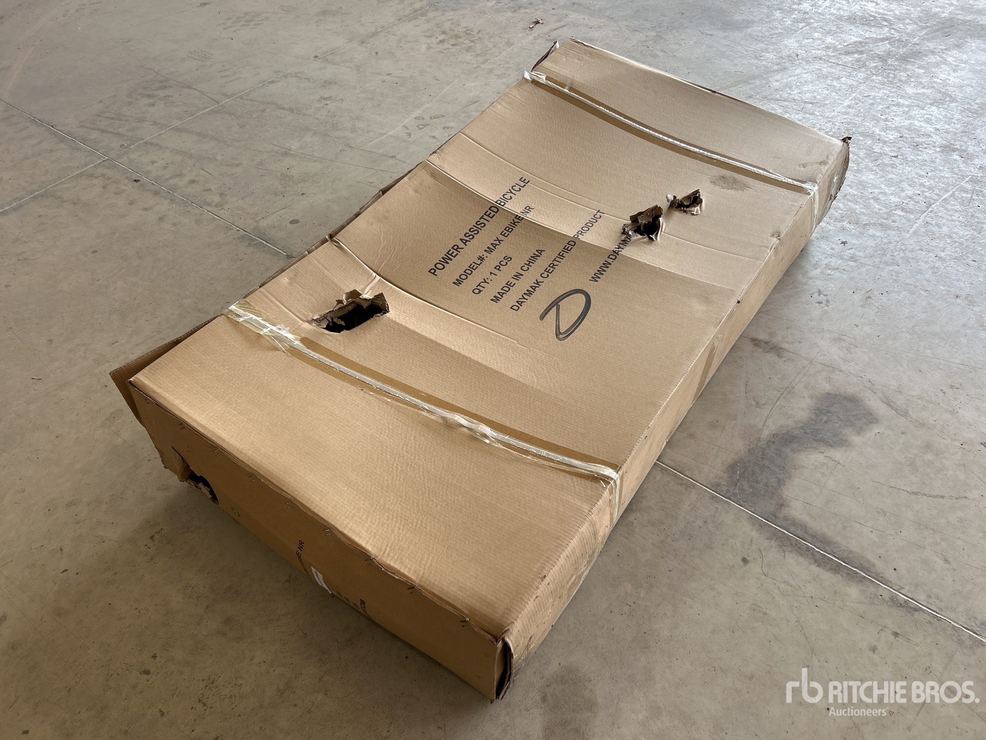 General Appearance with Picture, Right Front Corner