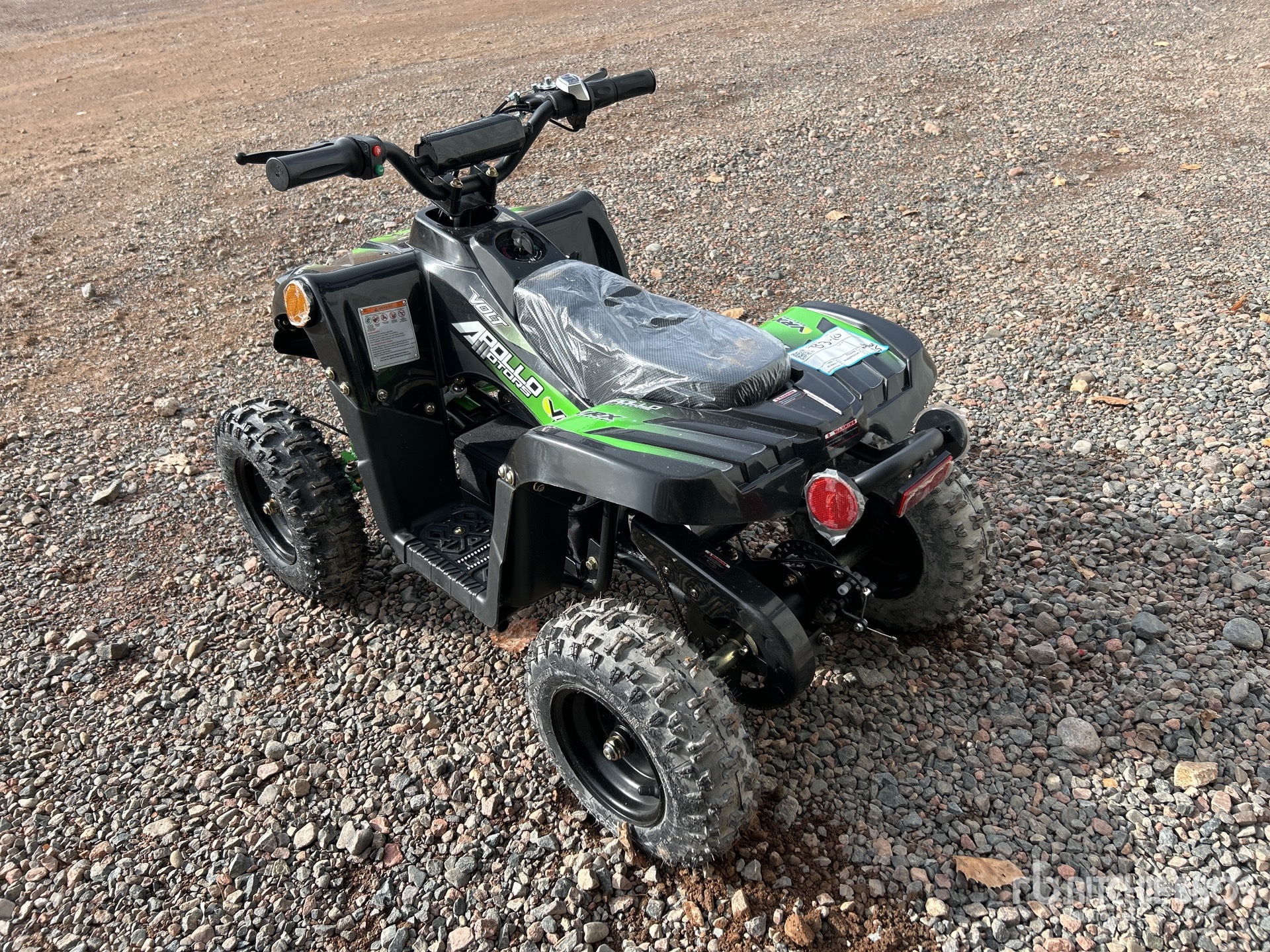 General Appearance with Picture, Left Rear Corner