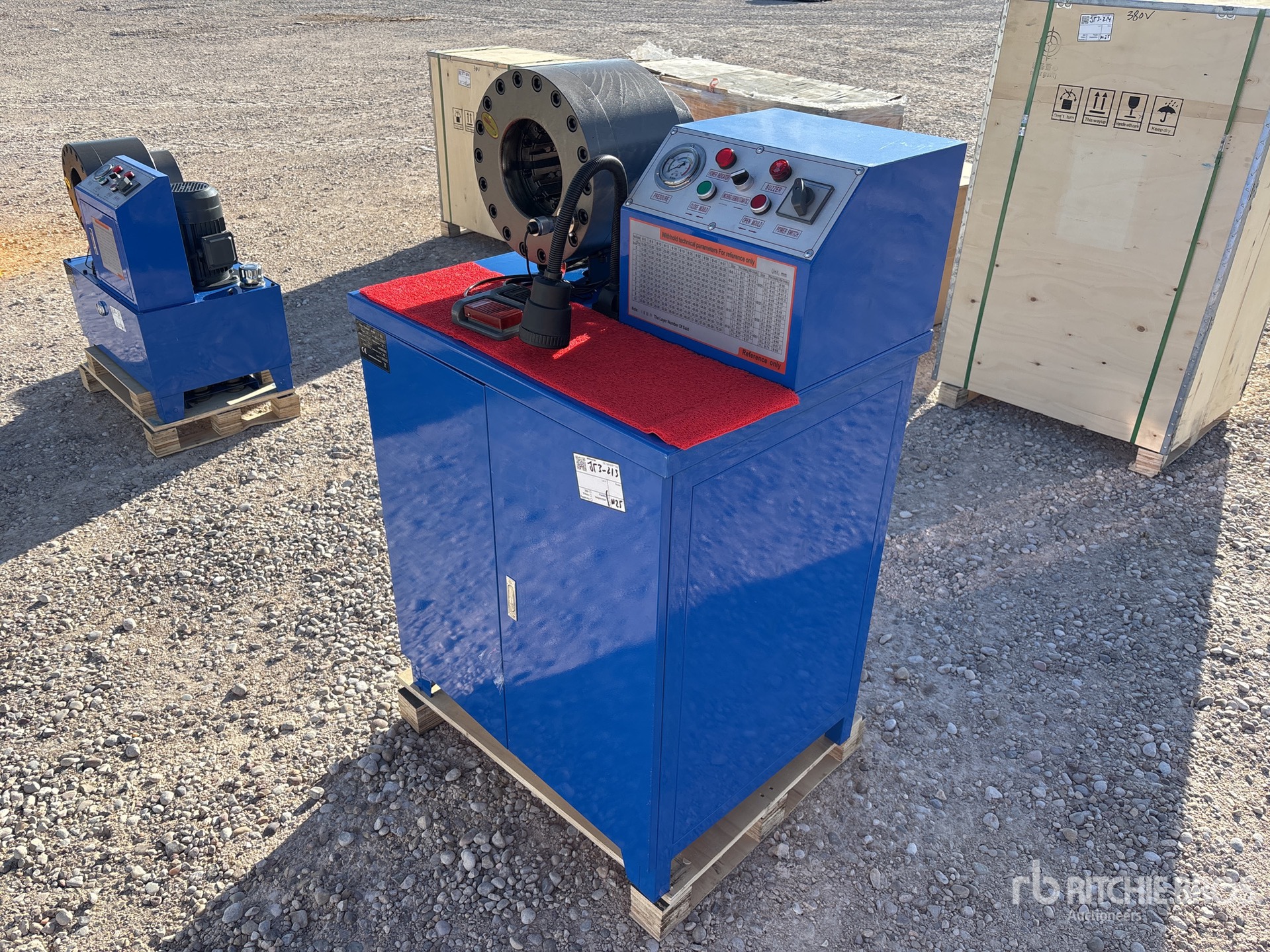 Aspect général with Image, coin avant droit