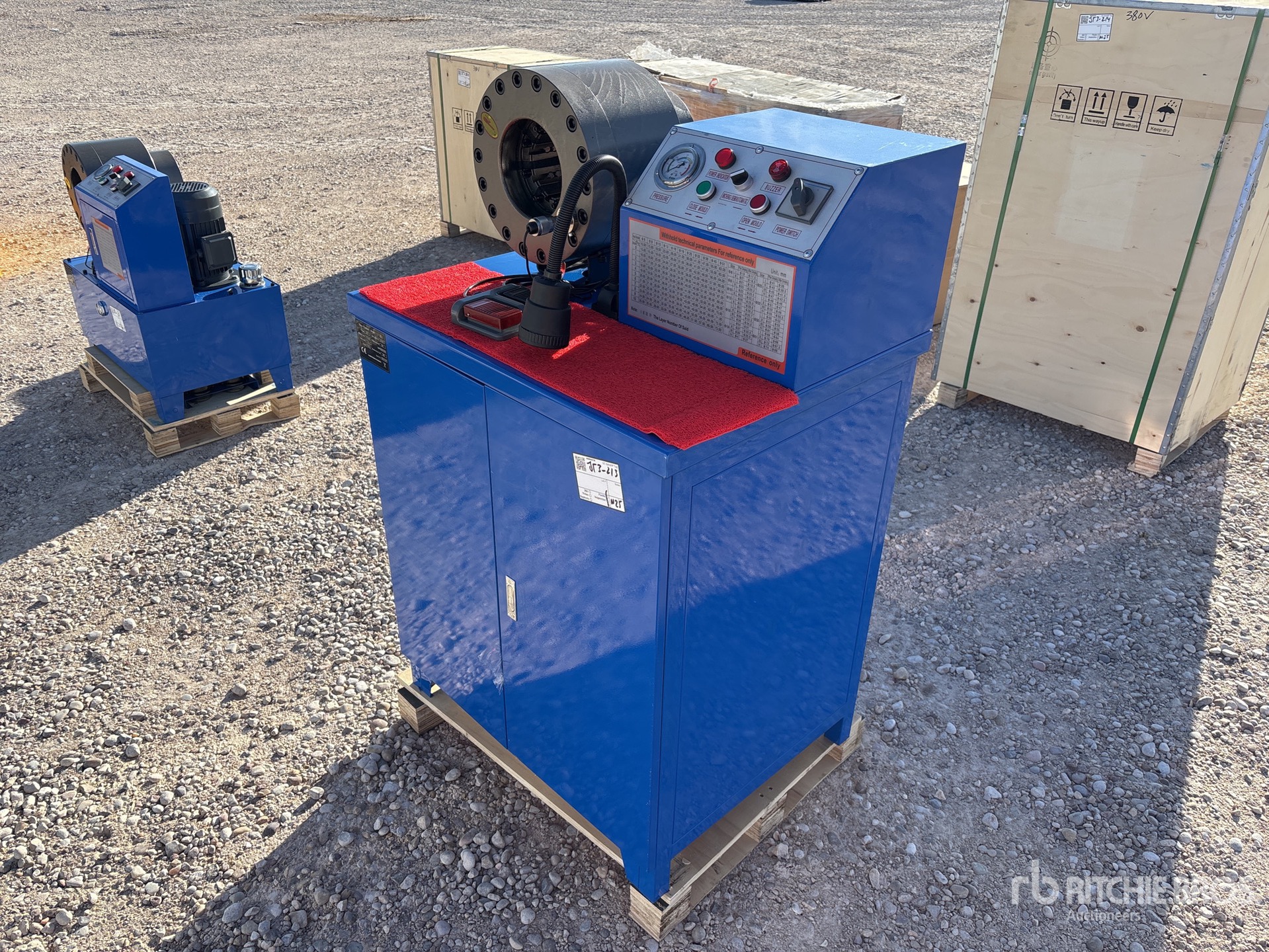 Aspect général with Image, coin avant droit