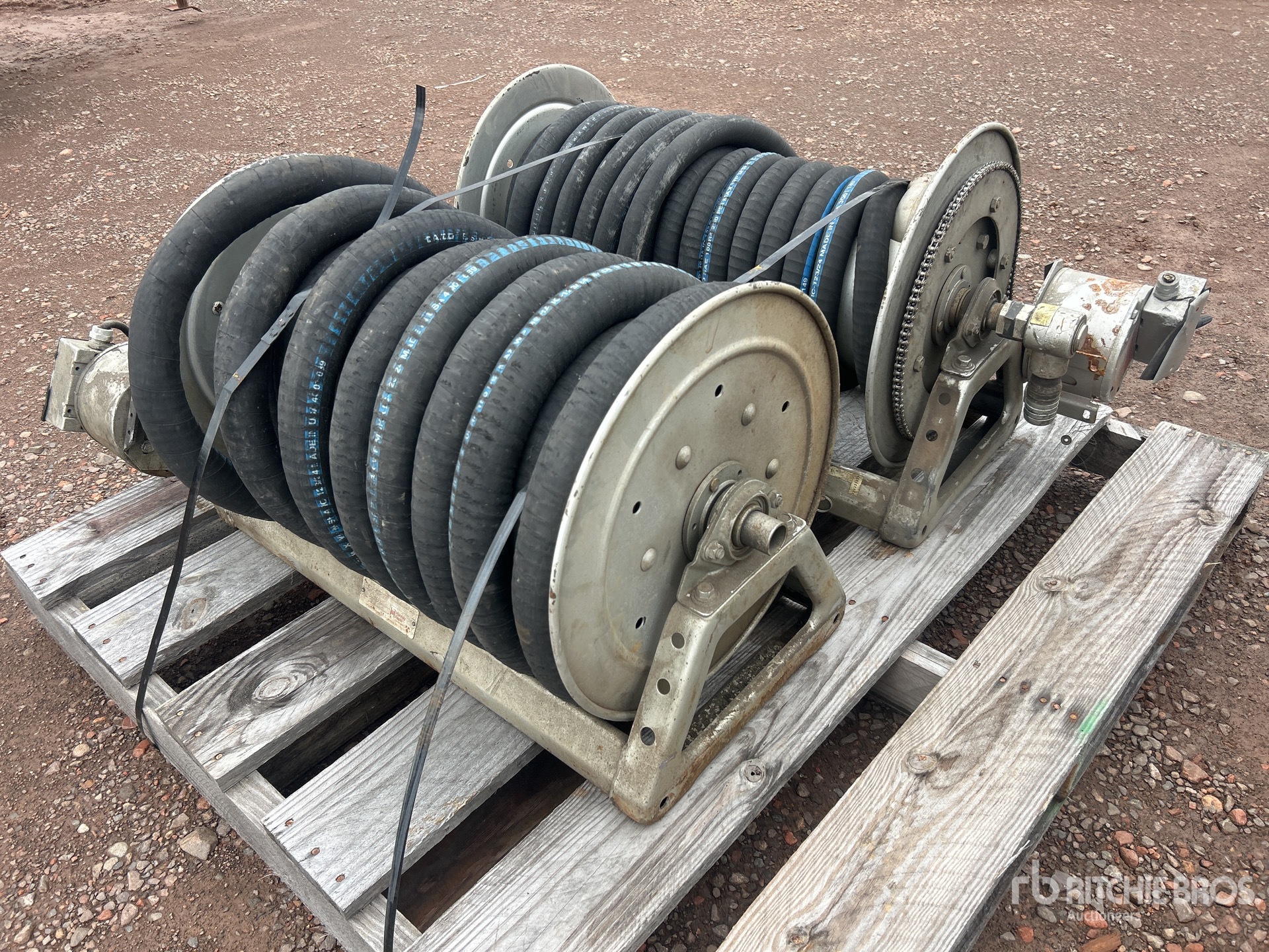 Aspect général with Image, coin arrière droit