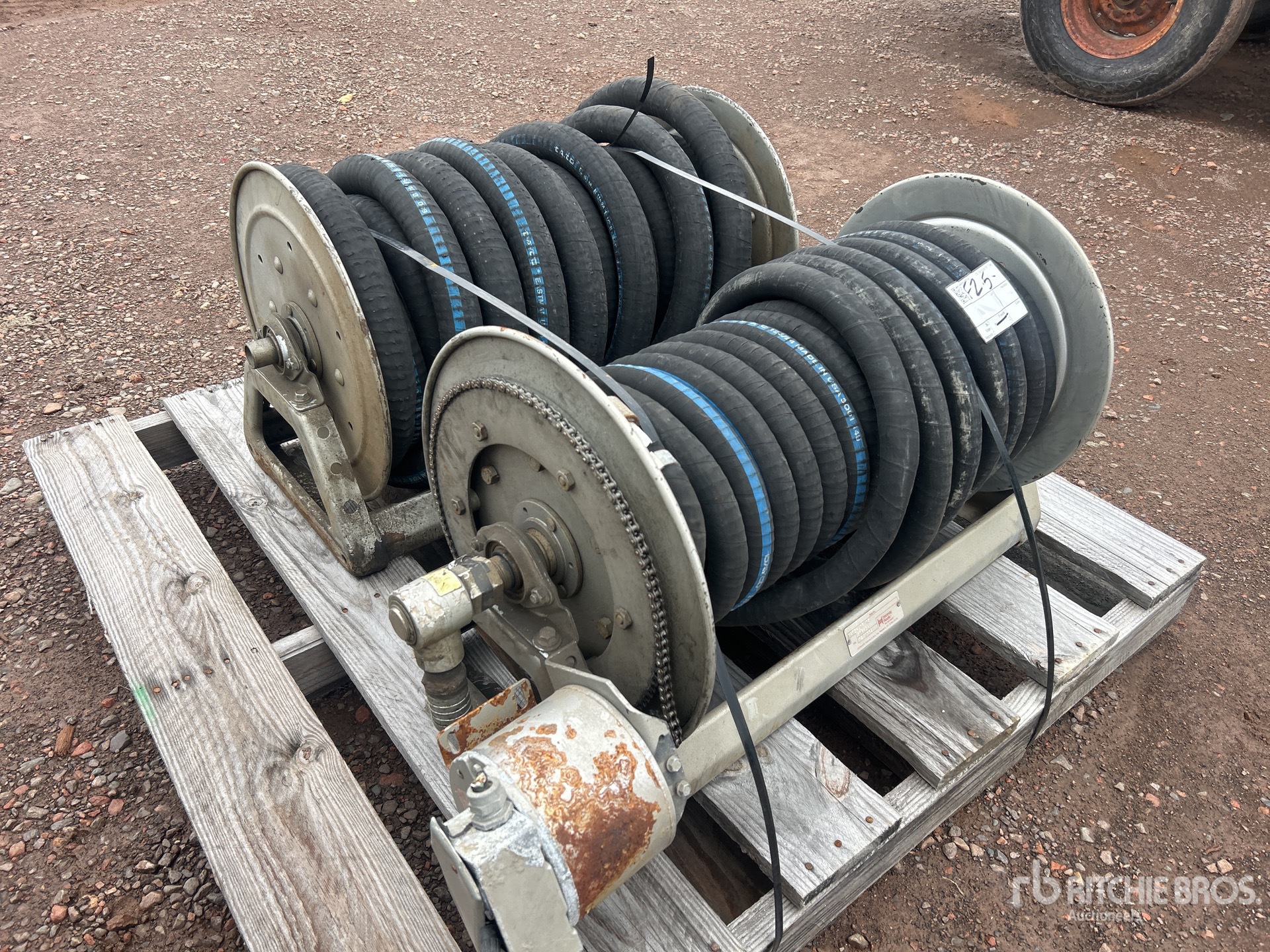 Aspect général with Image, coin avant droit