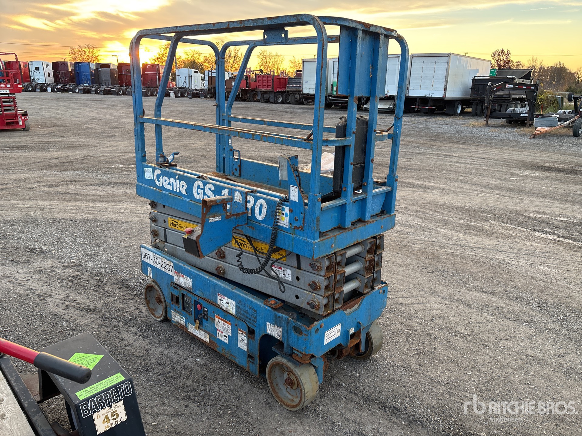 General Appearance with Picture, Right Front Corner