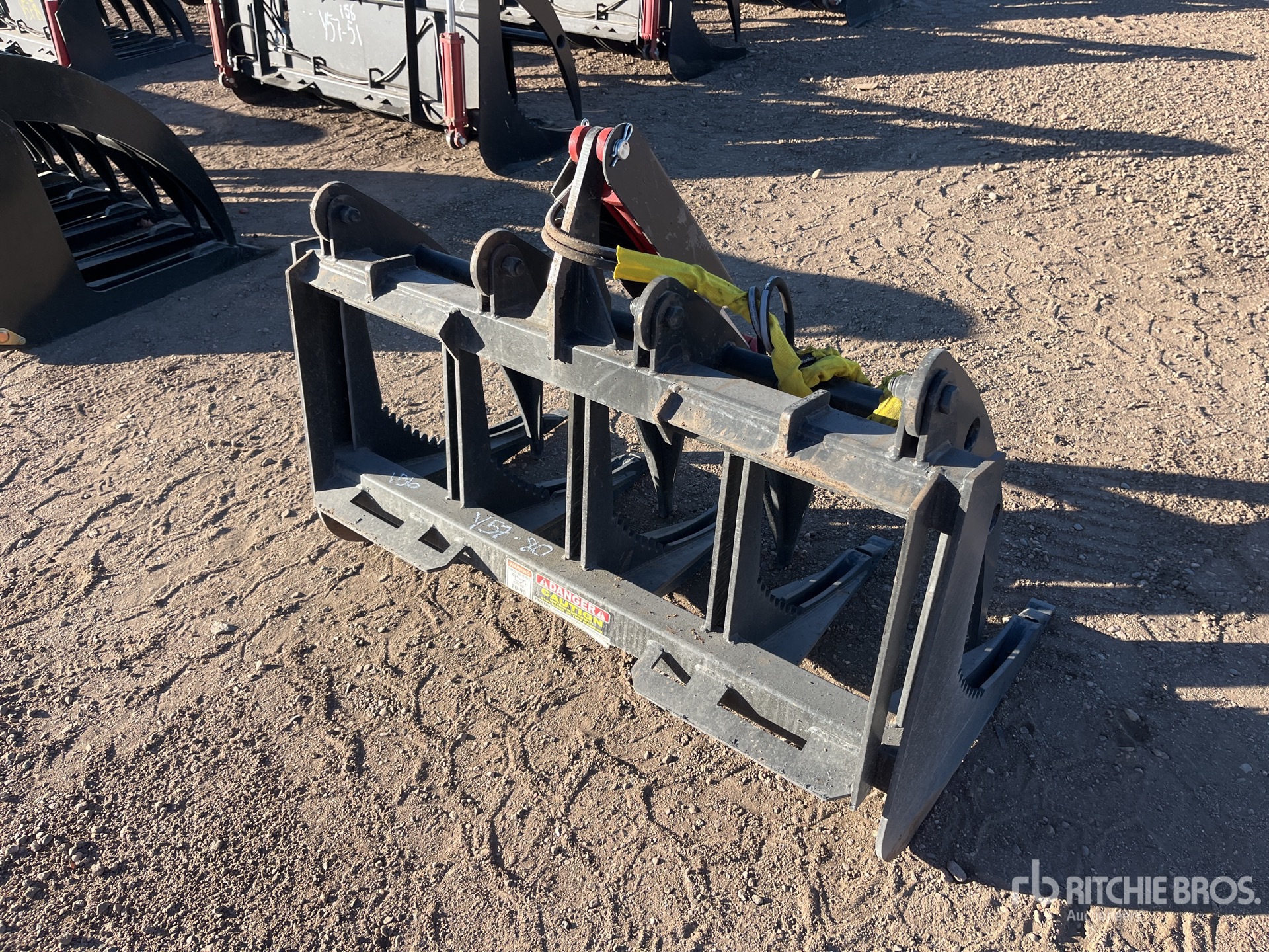 General Appearance with Imagen: esquina trasera derecha