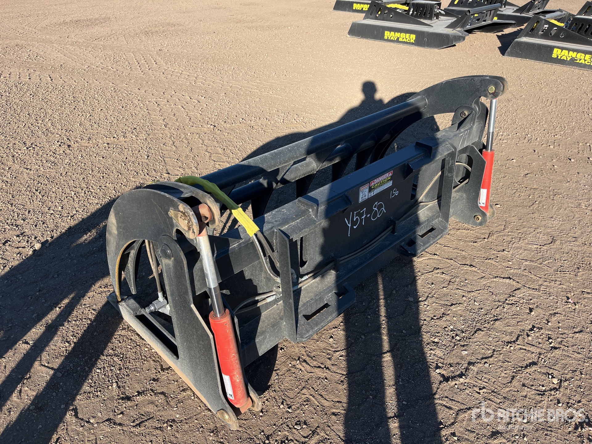 General Appearance with Imagen: esquina trasera izquierda