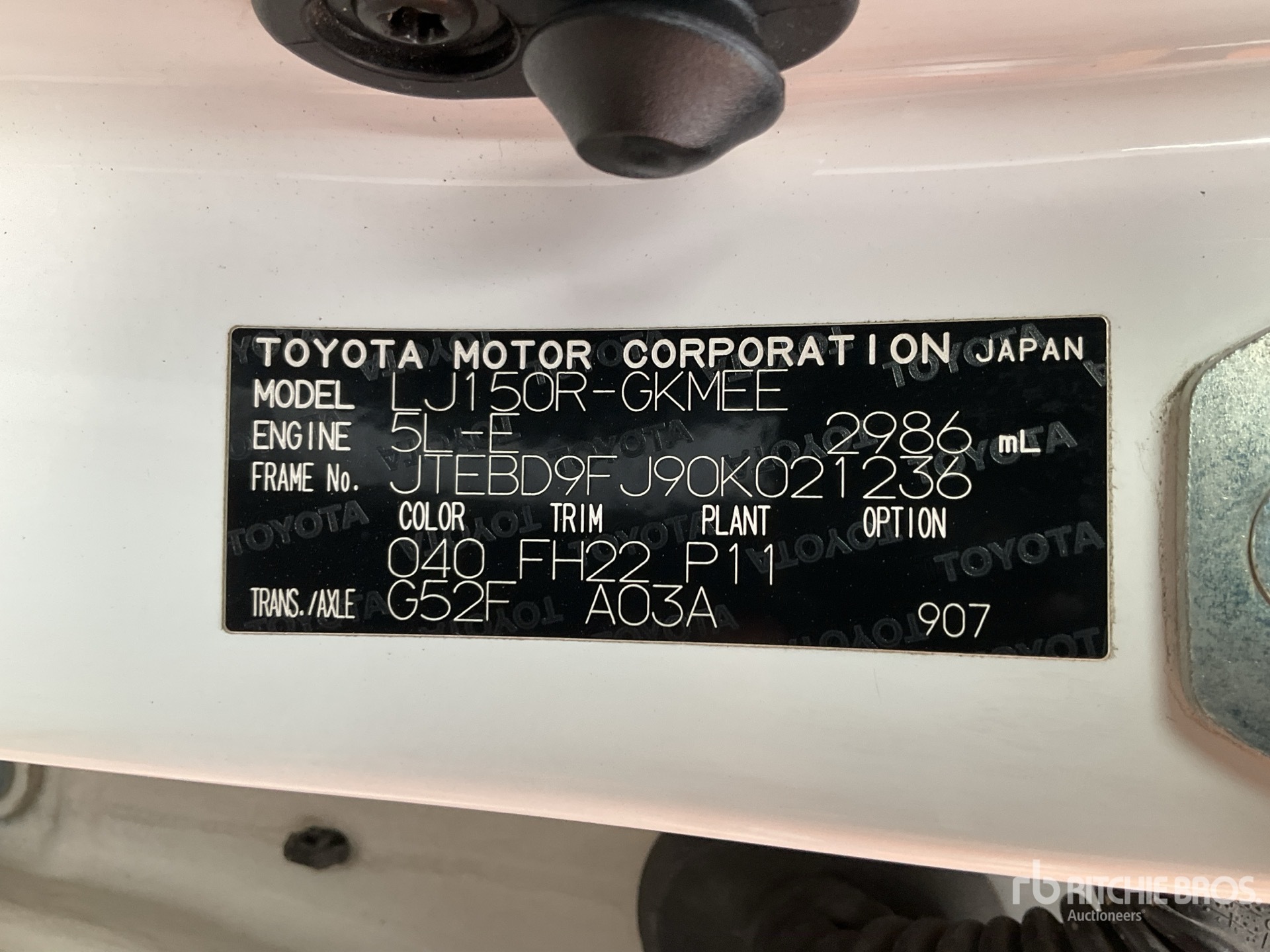 General Appearance with Serial Number / VIN