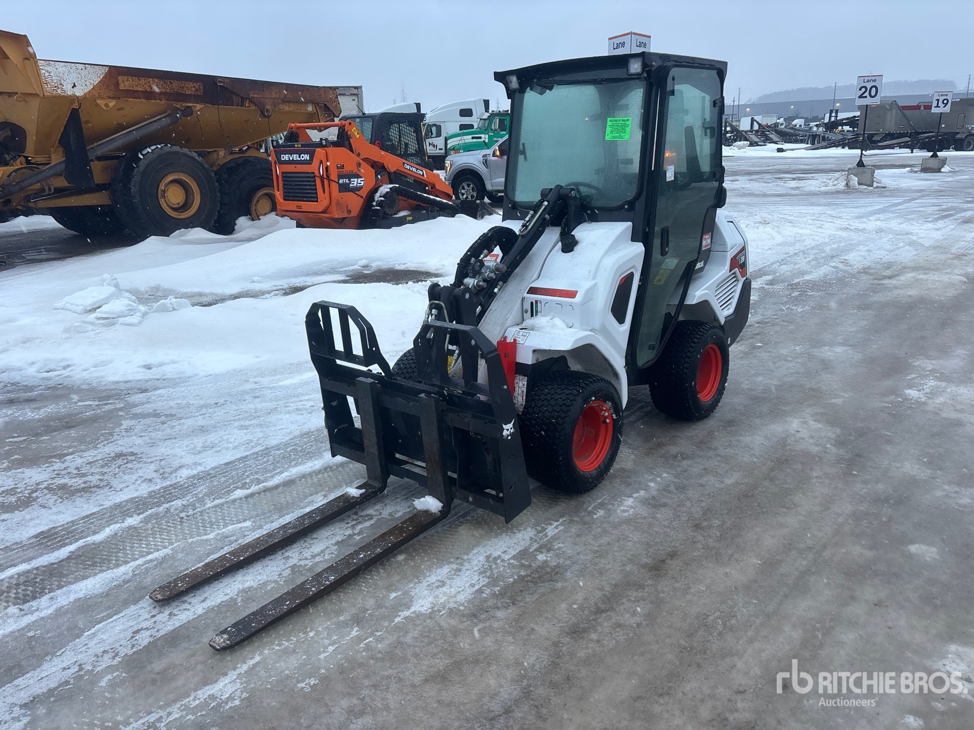 General Appearance with Imagen: esquina delantera izquierda