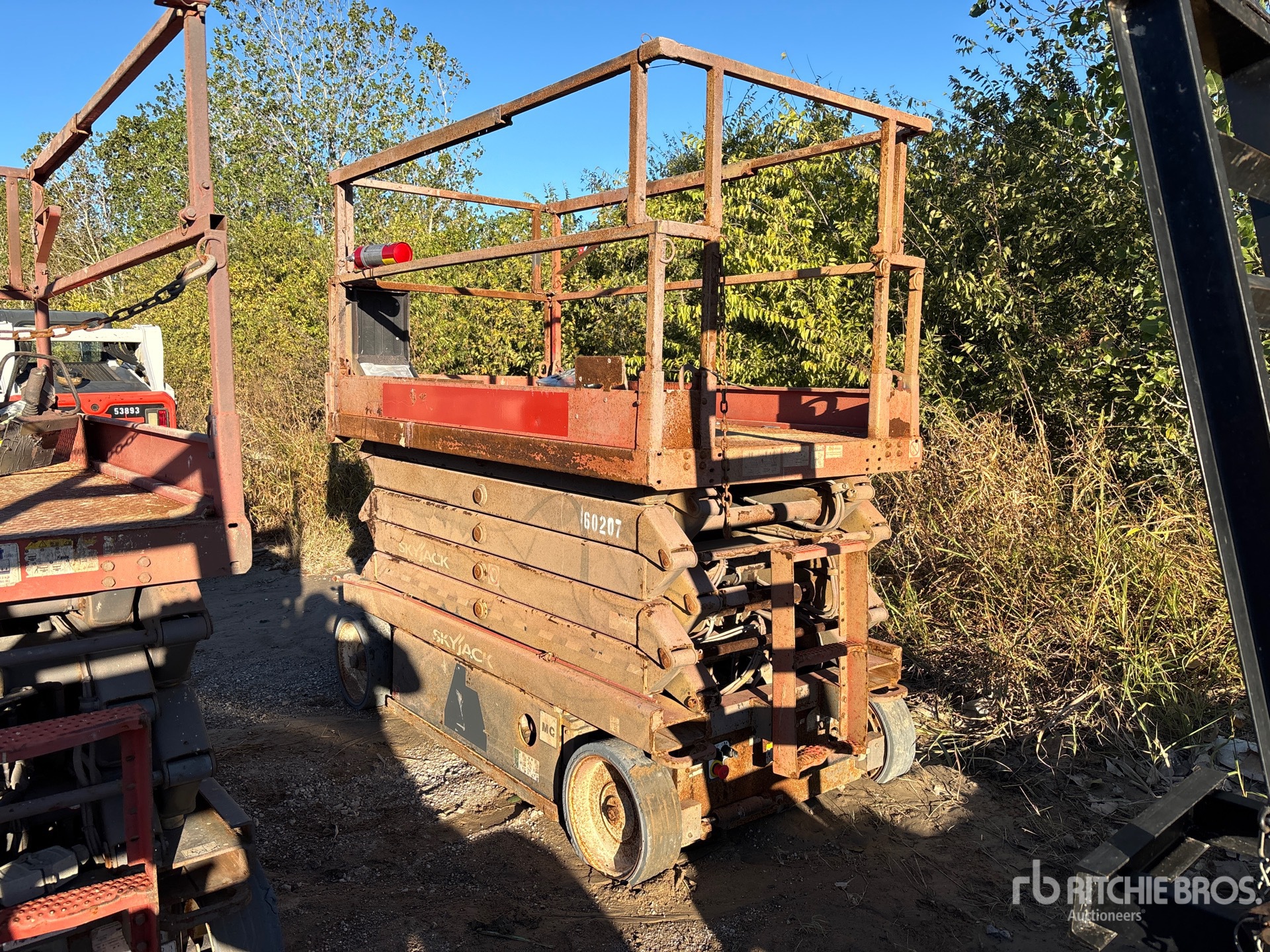 General Appearance with Bild, Ecke hinten links