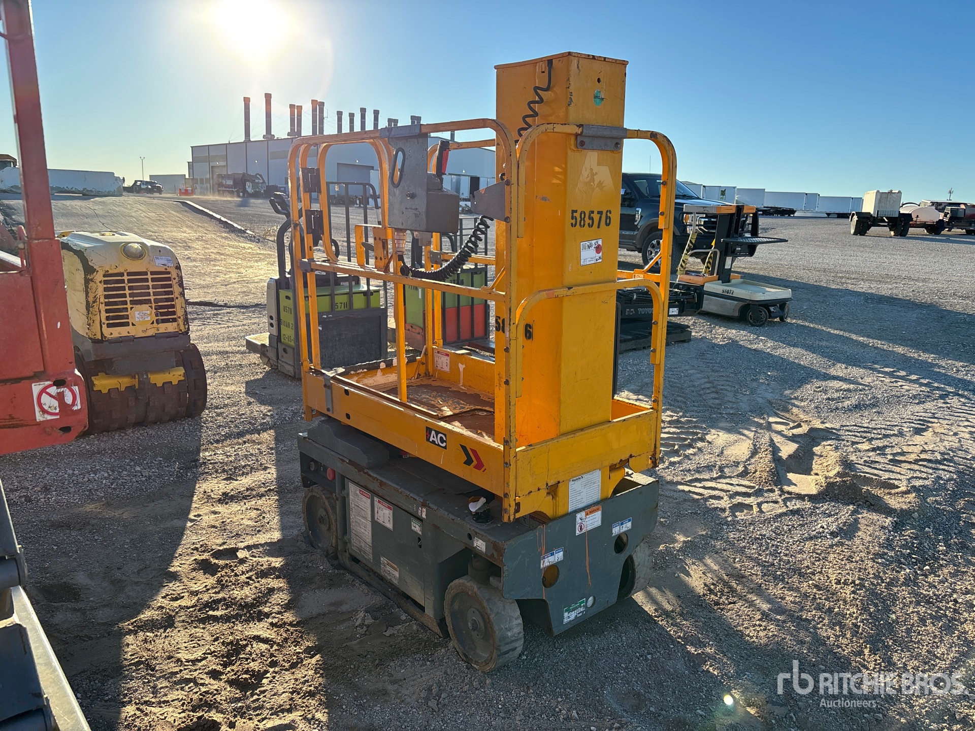 General Appearance with Picture, Right Front Corner