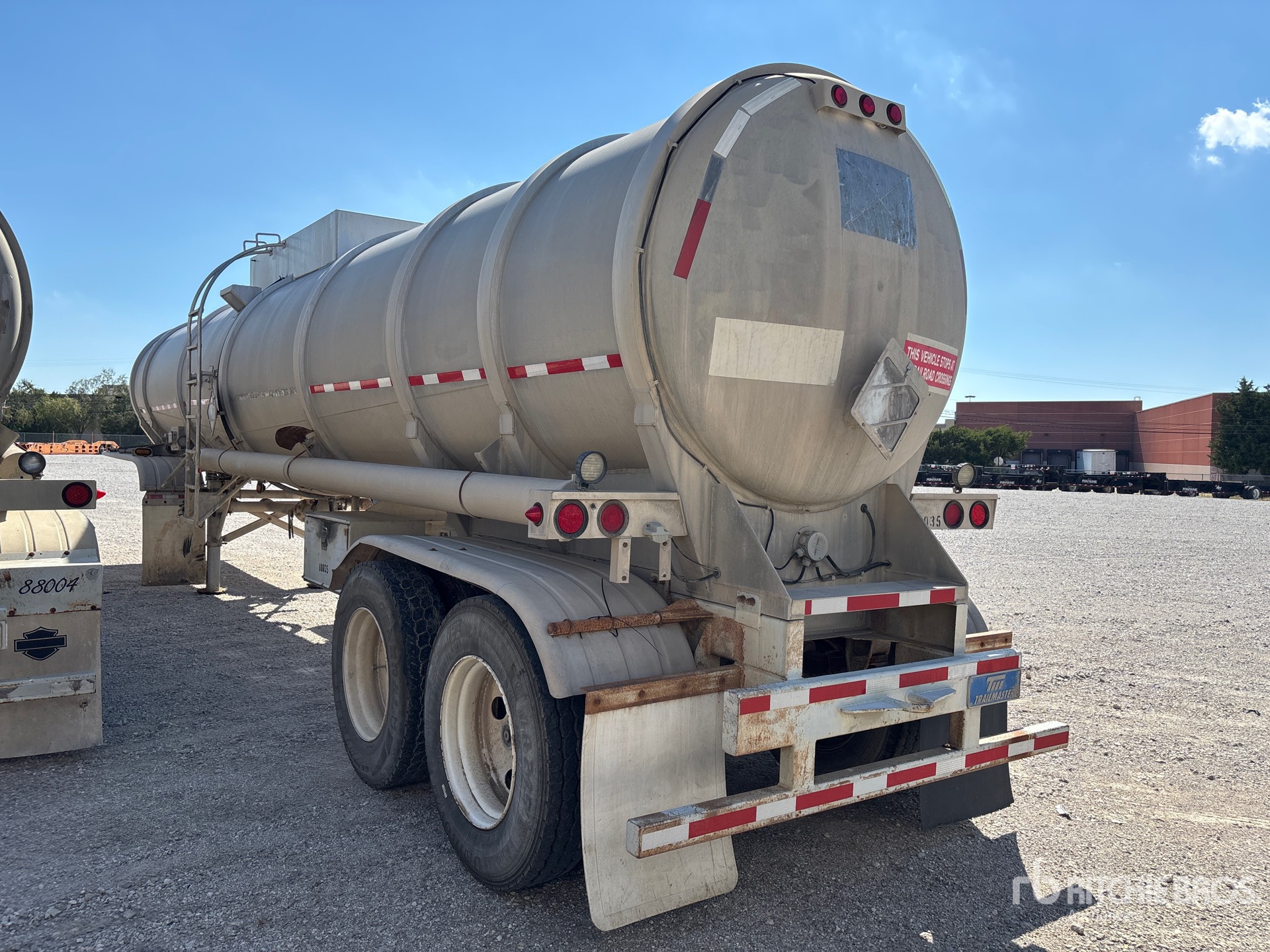 General Appearance with Imagen: esquina trasera izquierda