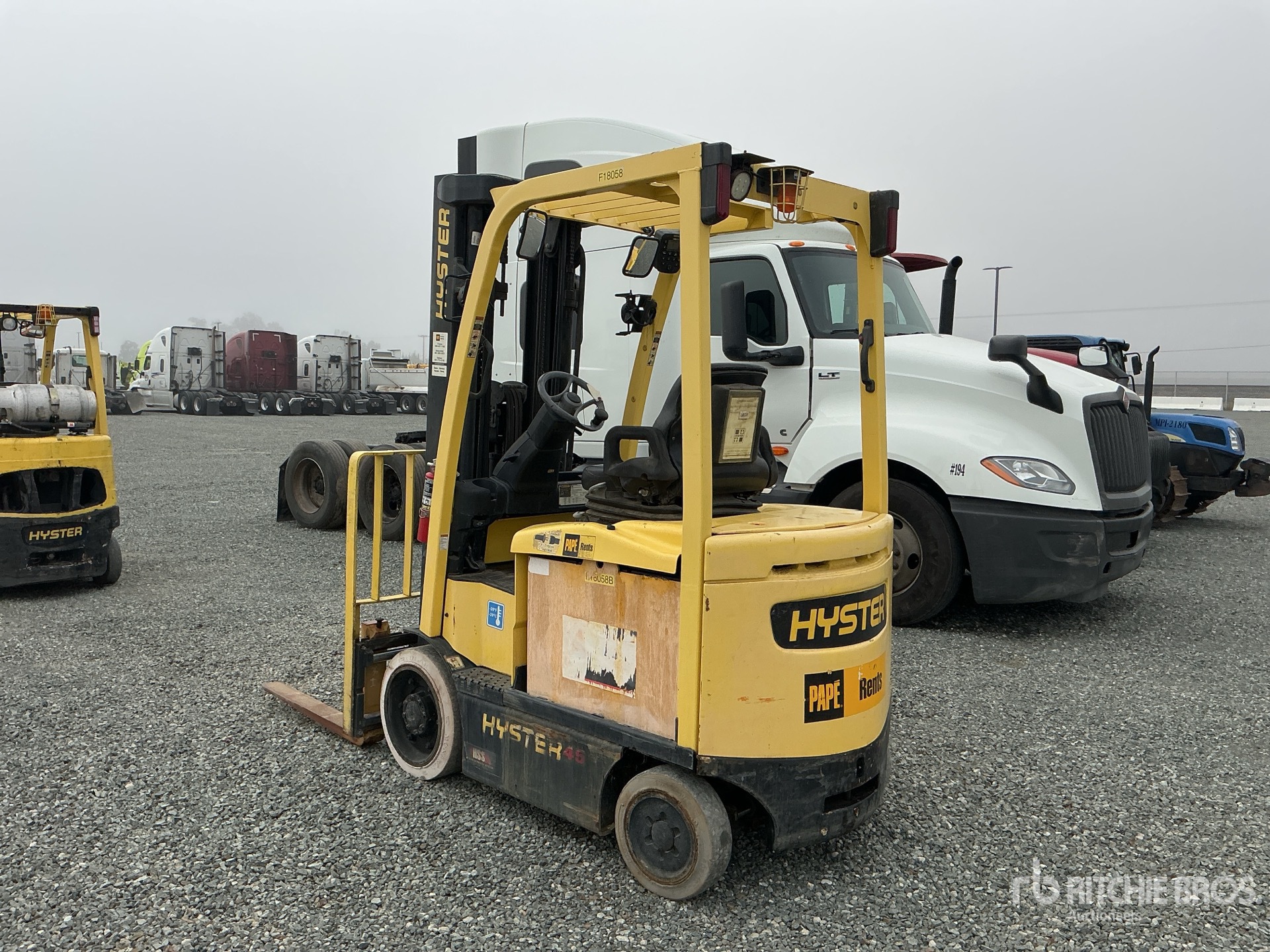 General Appearance with Picture, Left Rear Corner