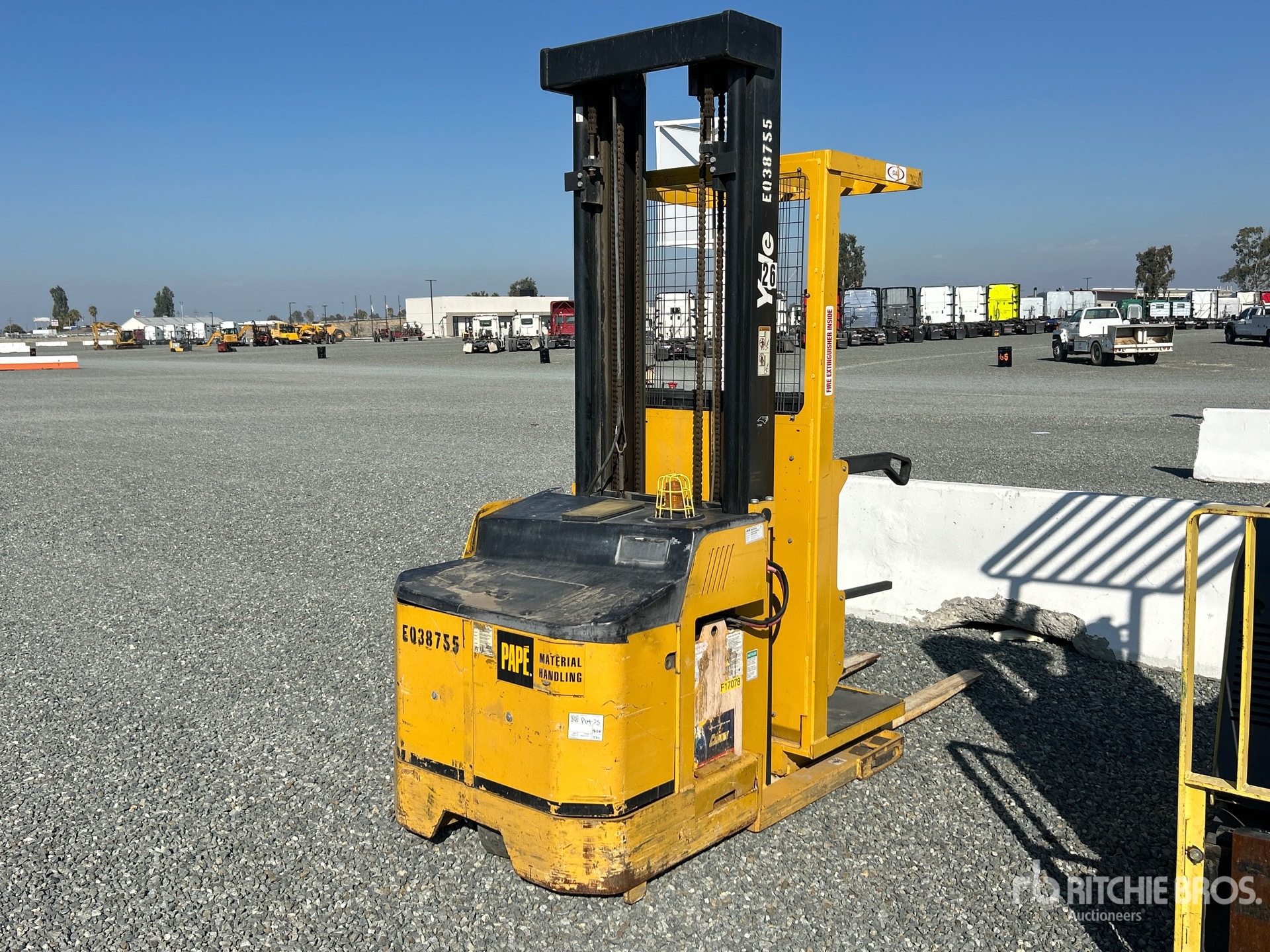 General Appearance with Imagen: esquina trasera derecha