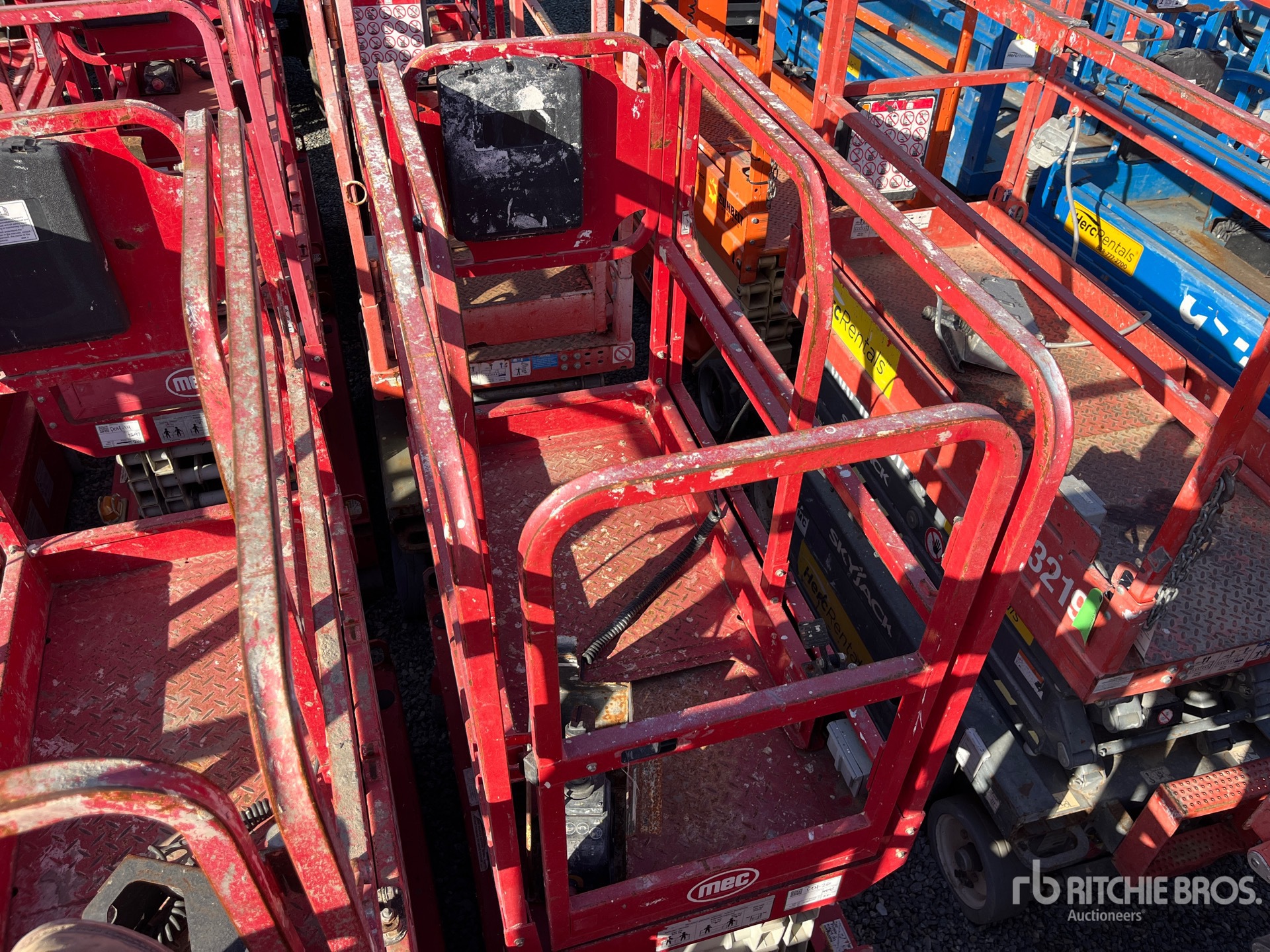 General Appearance with Imagen: esquina trasera izquierda