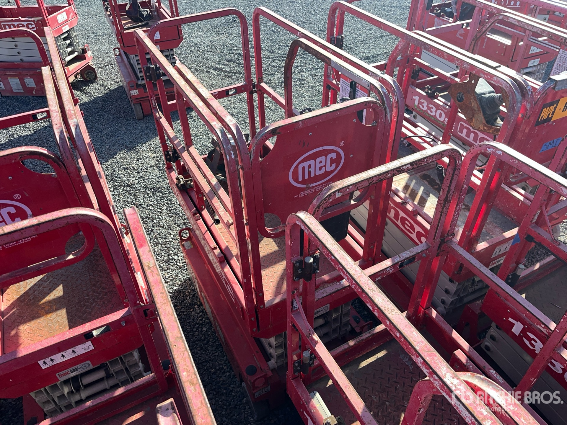 General Appearance with Imagen: esquina trasera derecha