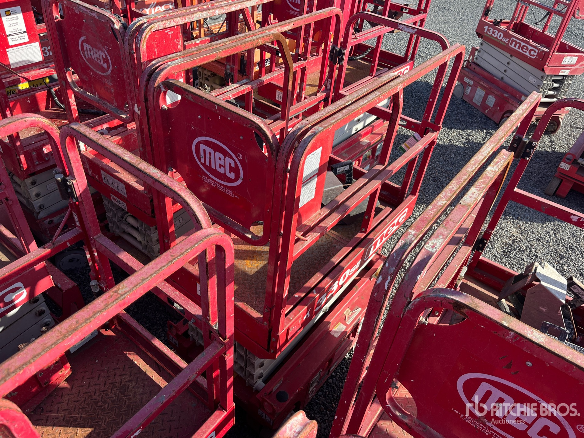 General Appearance with Imagen: esquina trasera derecha