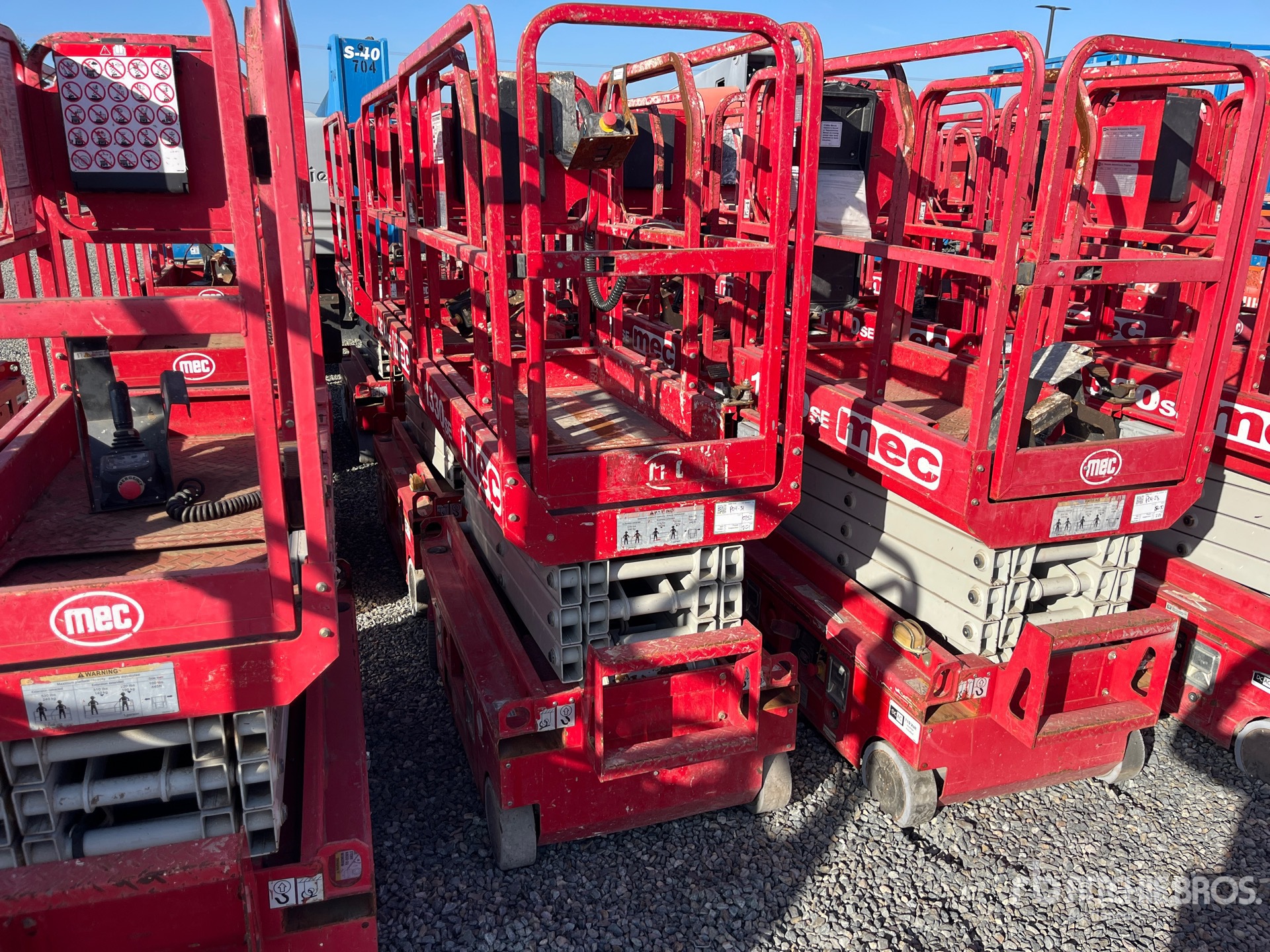 General Appearance with Imagen: esquina trasera izquierda