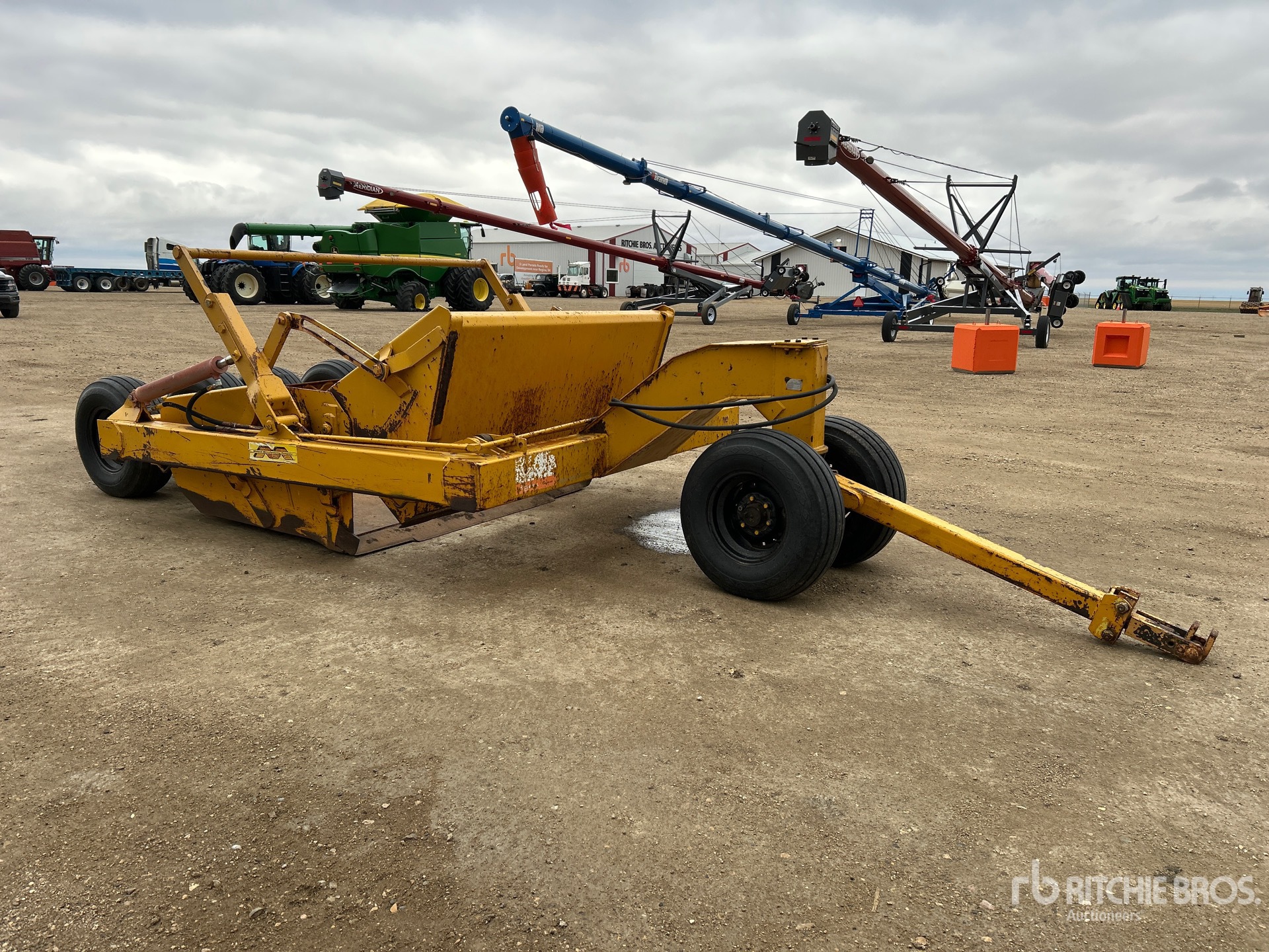 Aspect général with Image, coin avant droit