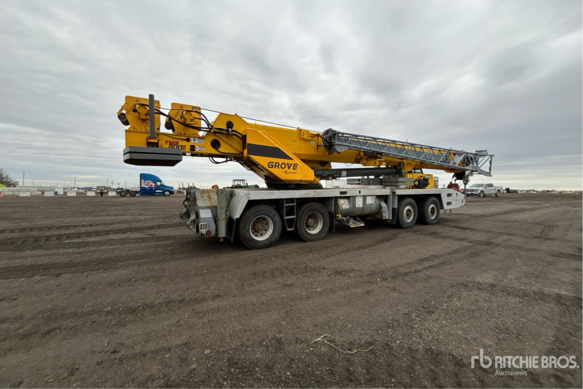 General Appearance with Foto, angolo anteriore sinistro