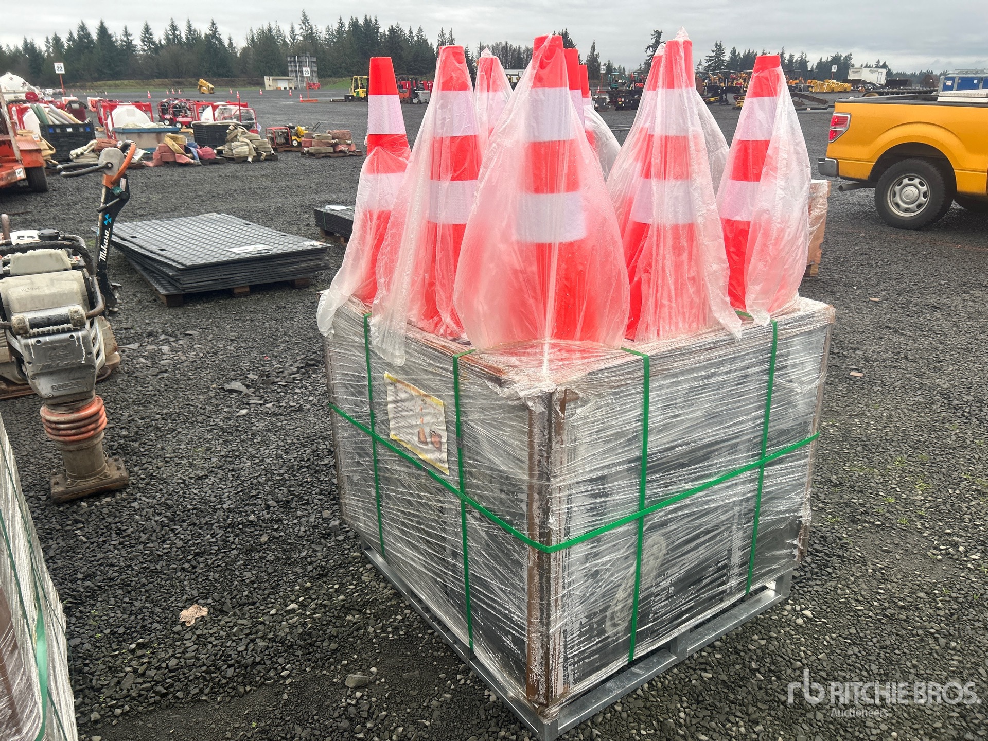 General Appearance with Imagen: esquina trasera izquierda