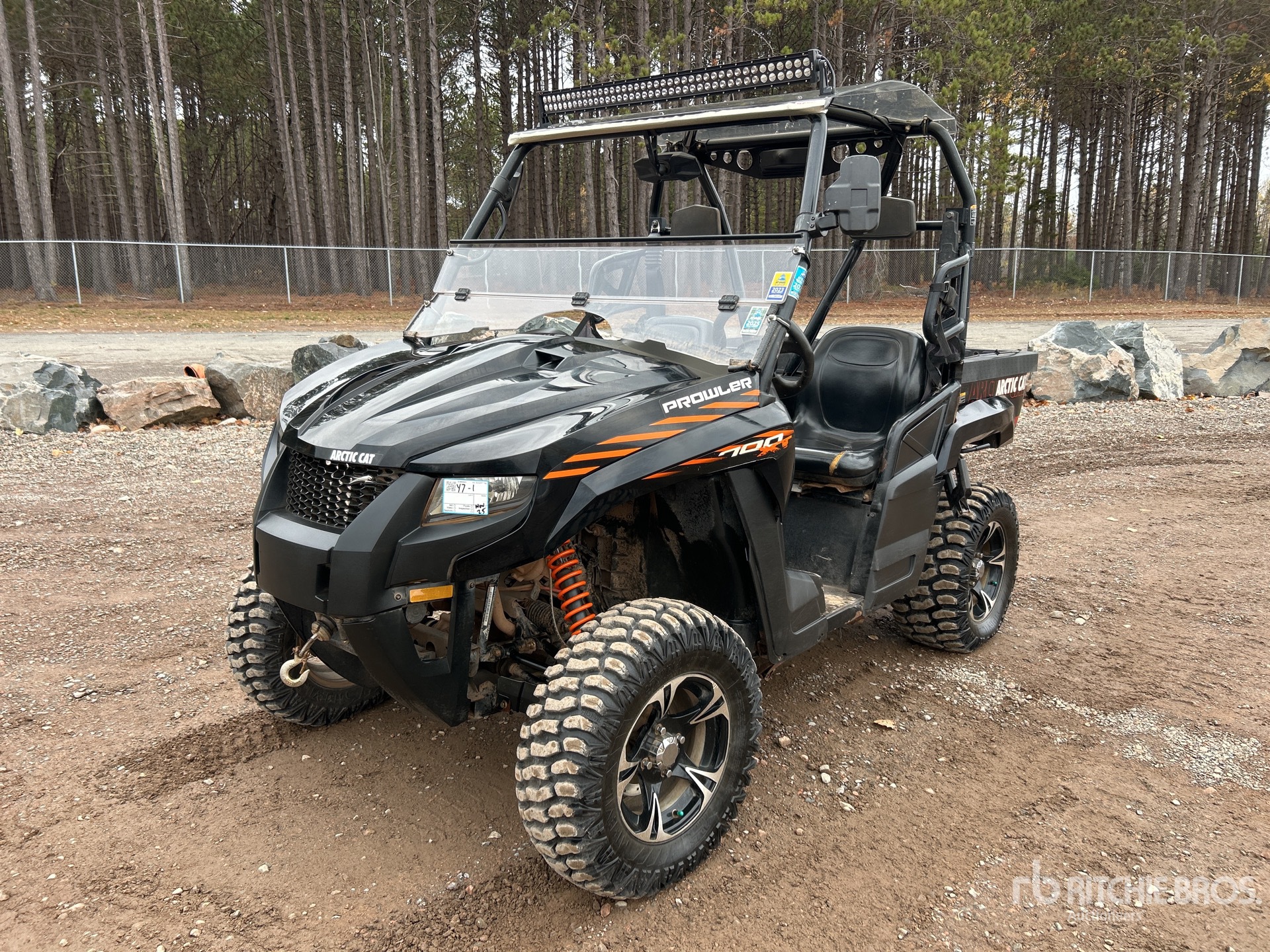 General Appearance with Featured Photo