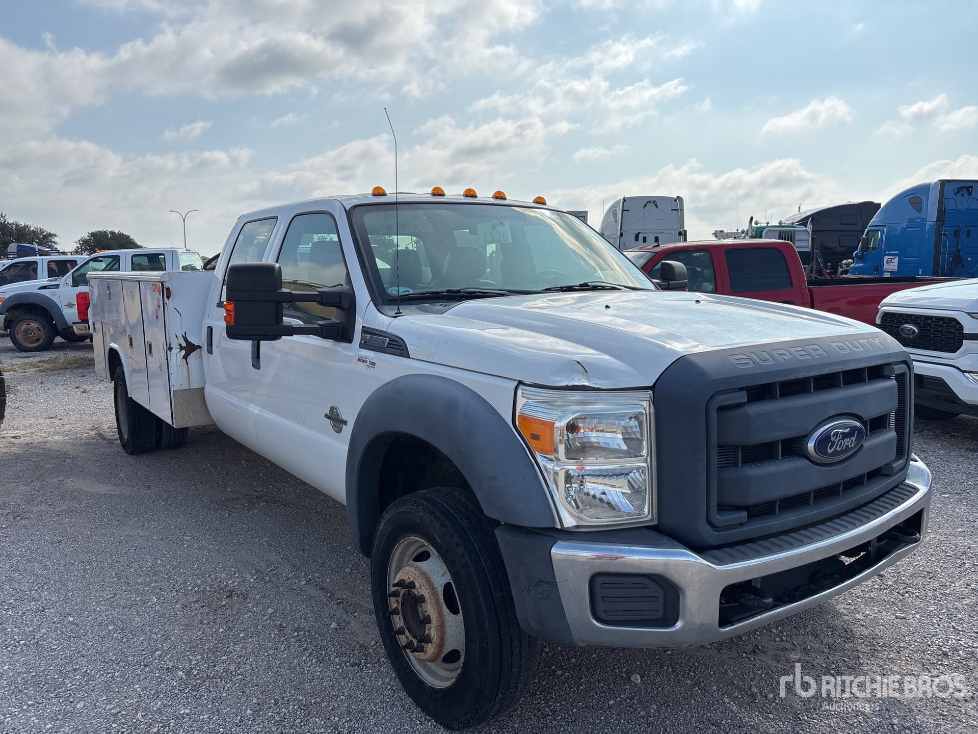 Aspect général with Image, coin avant droit